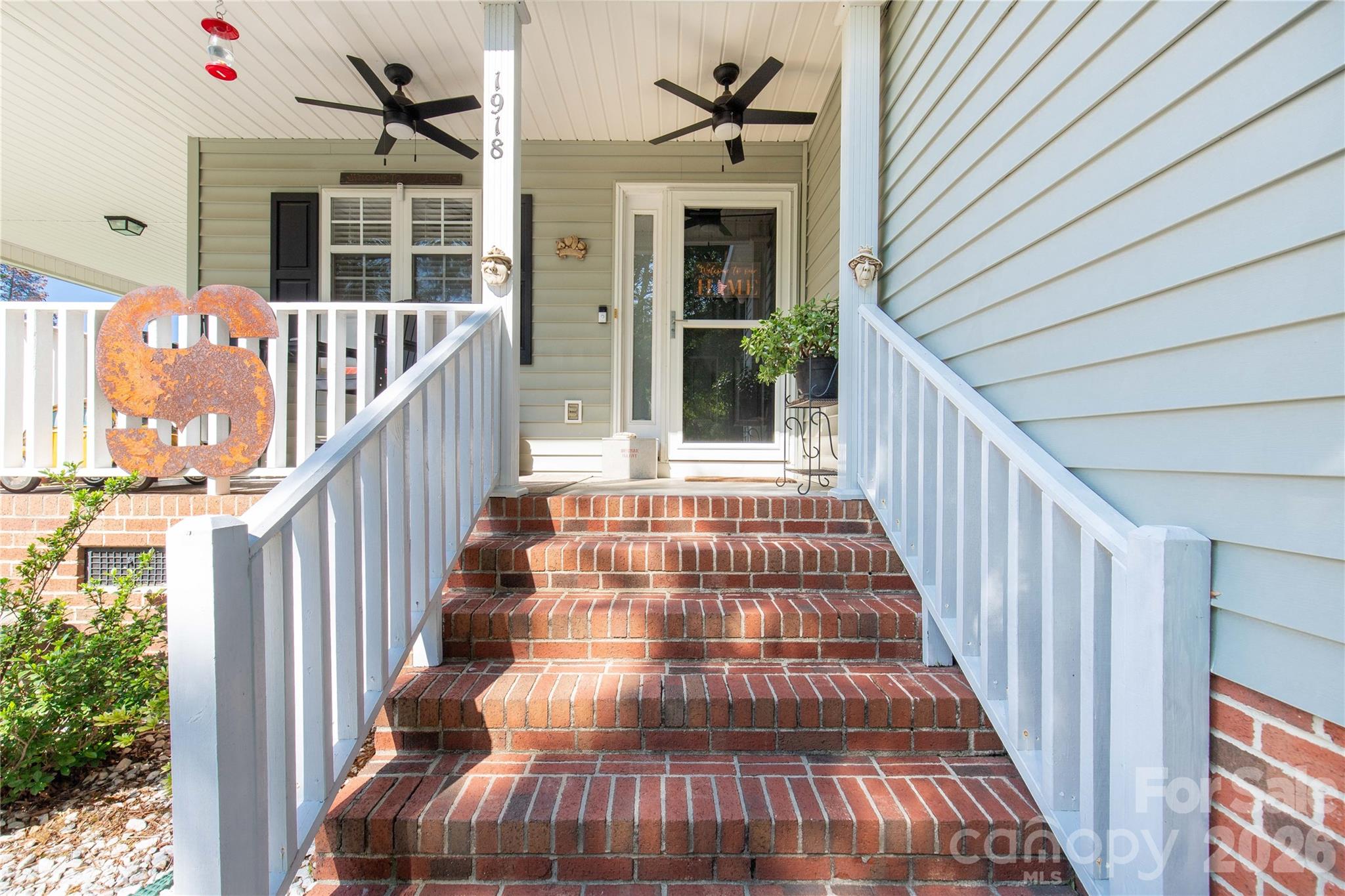 1918 Mcilwain Road — Lancaster