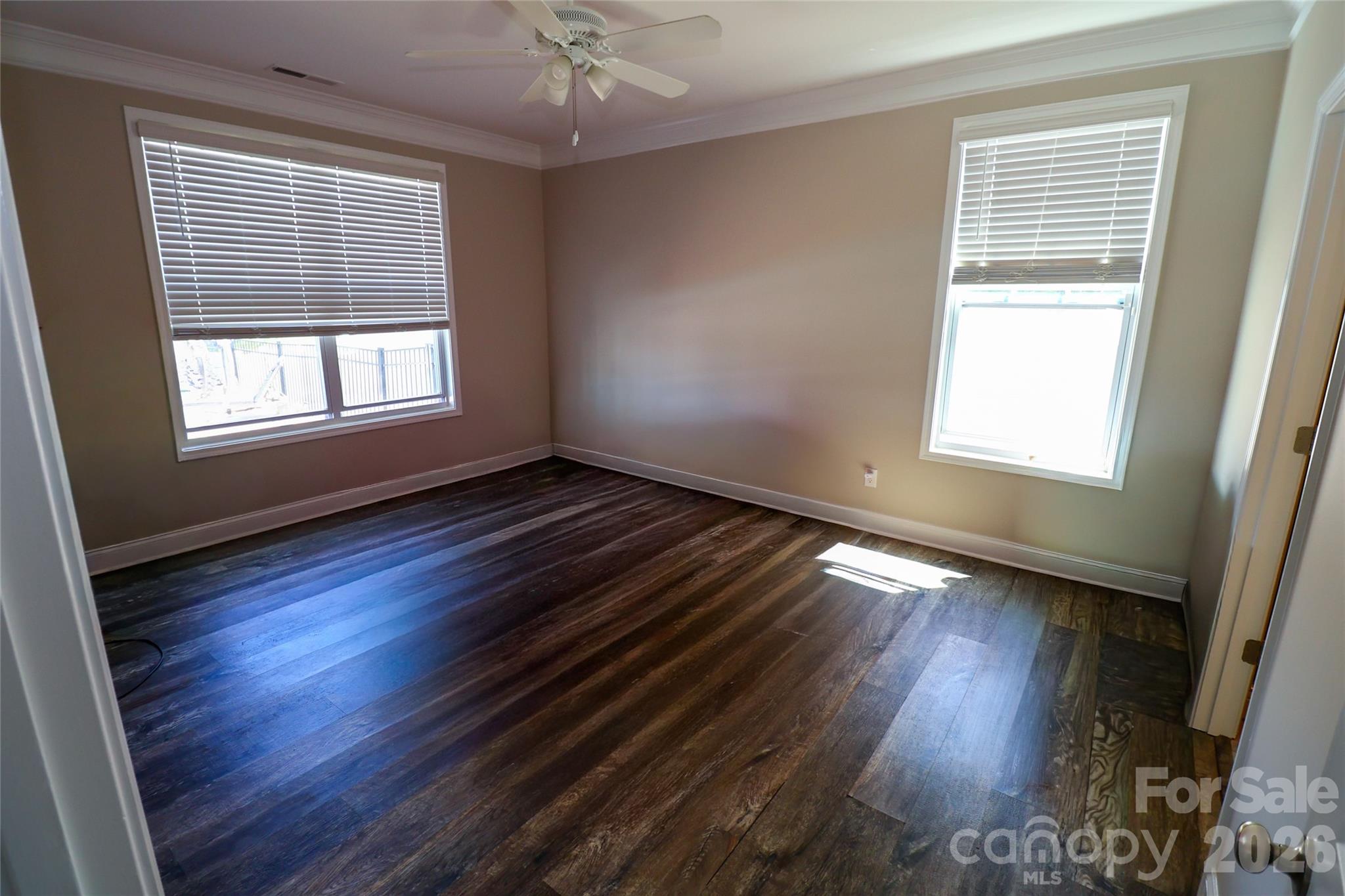 109 E Americana Drive — Mooresville