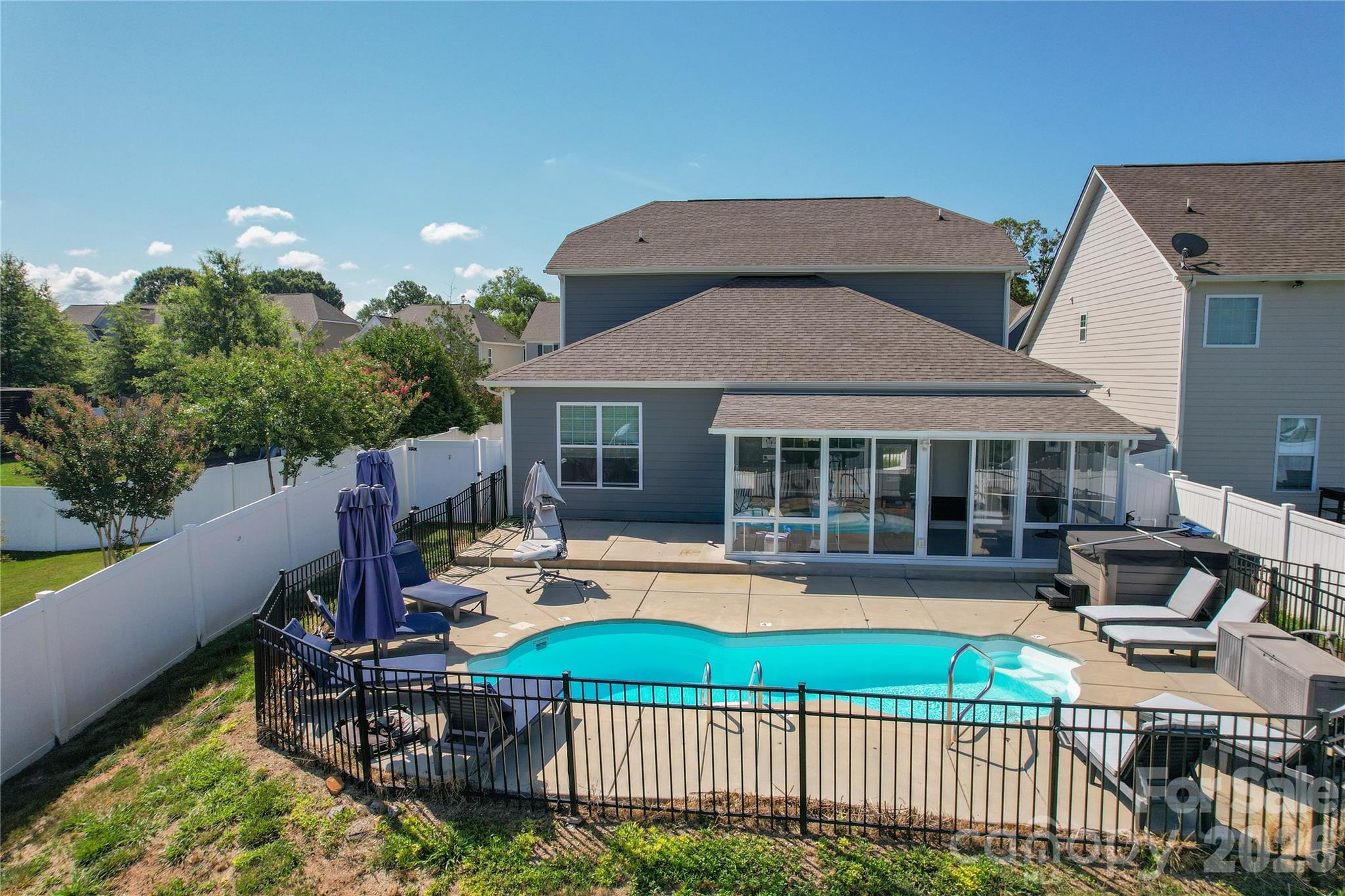 109 E Americana Drive — Mooresville