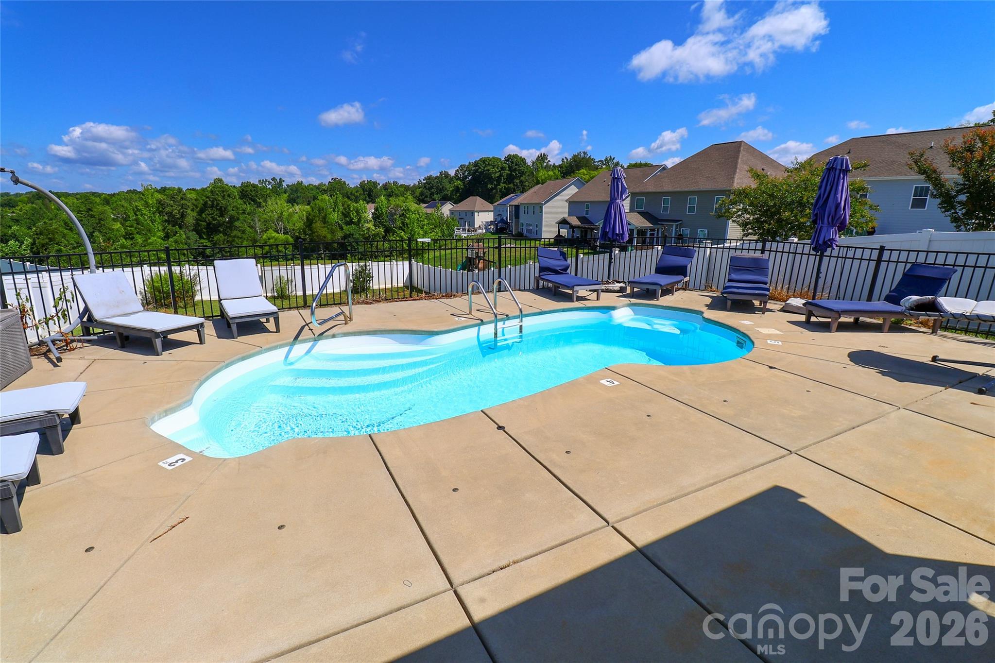 109 E Americana Drive — Mooresville