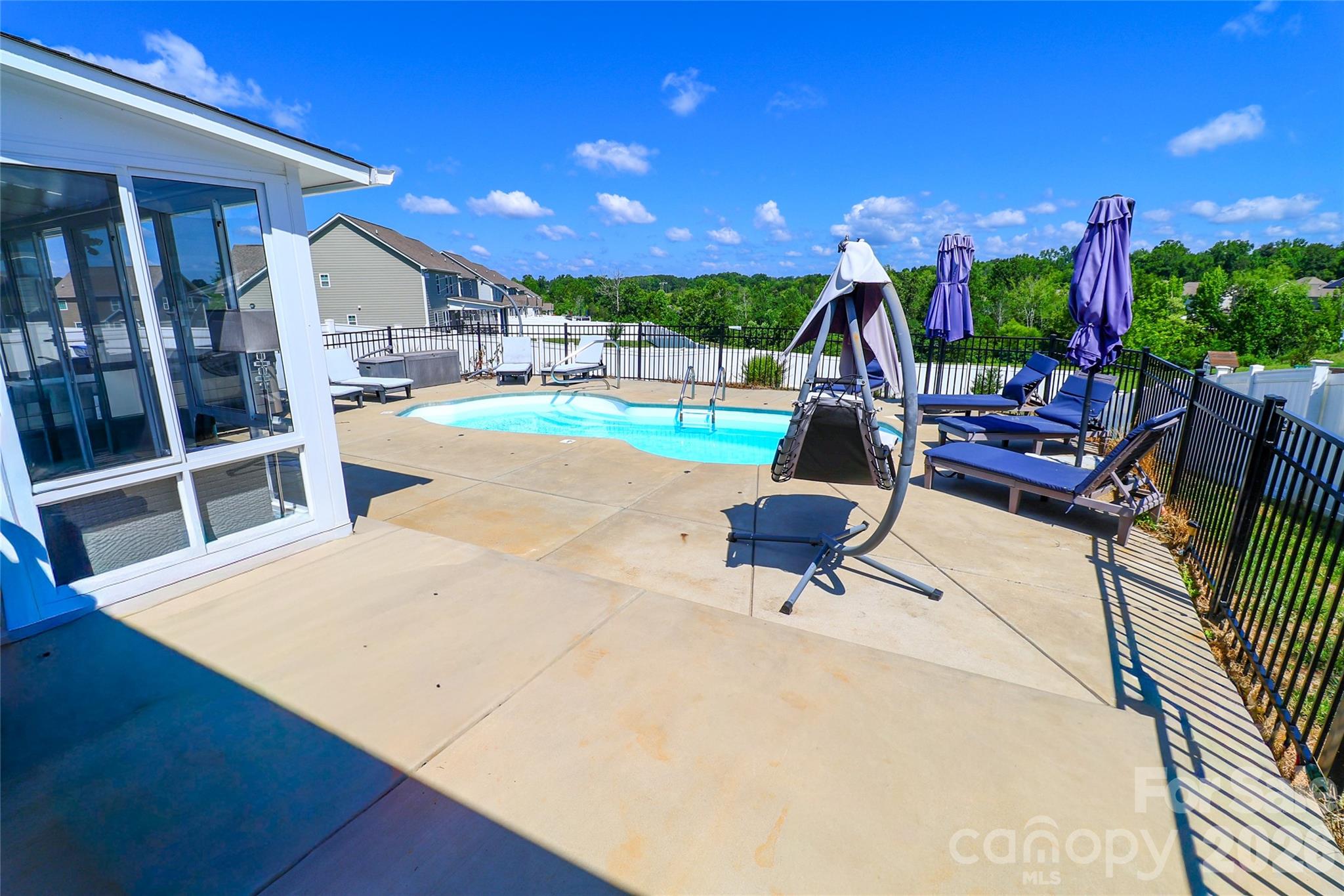 109 E Americana Drive — Mooresville