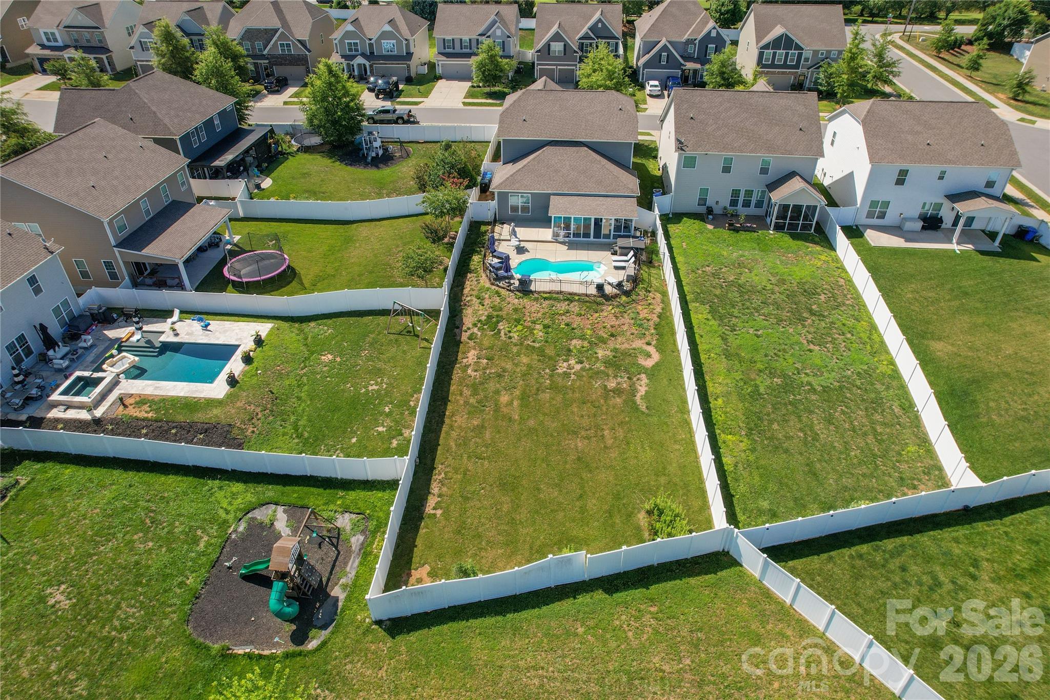 109 E Americana Drive — Mooresville