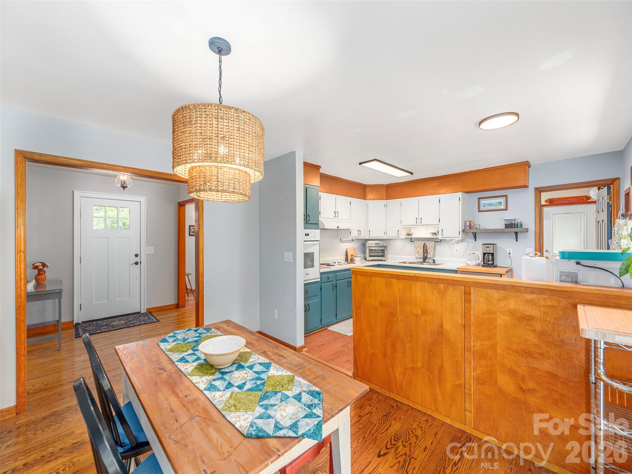 46 Flint Street — Waynesville