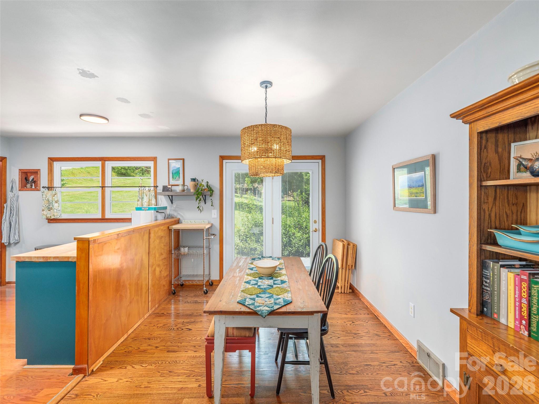 46 Flint Street — Waynesville