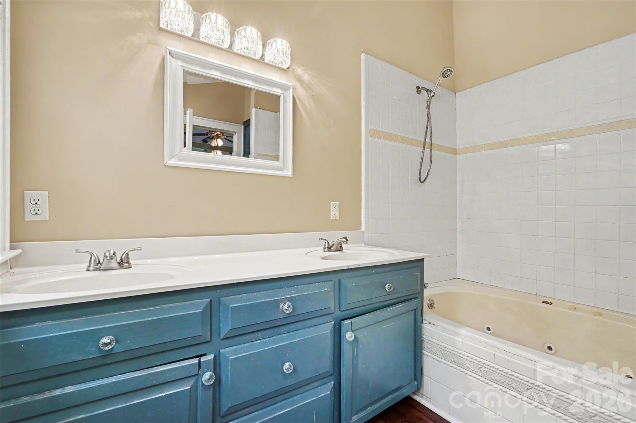 313 Gold Street — Kings Mountain