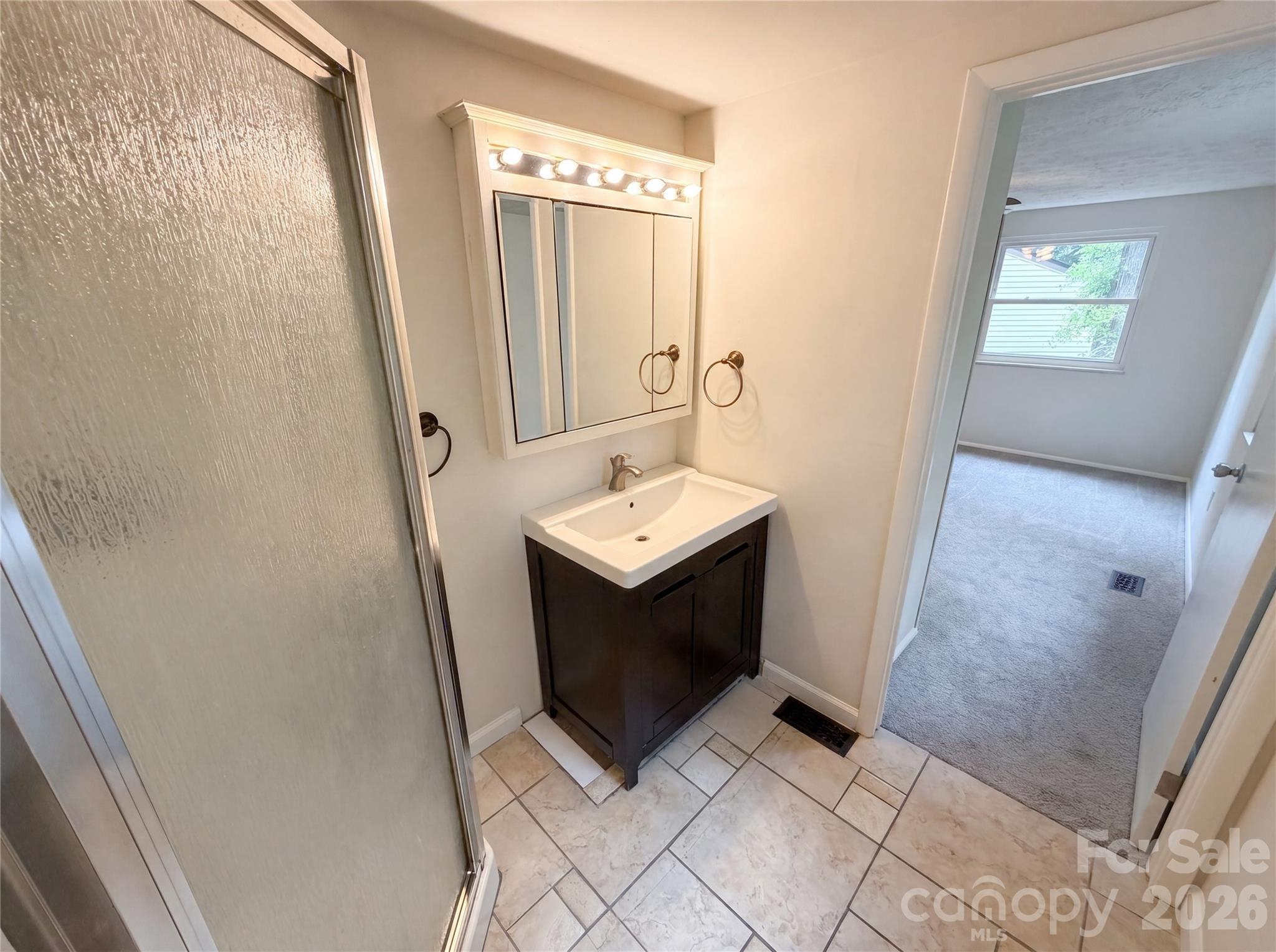 7827 Mallen Drive — Charlotte
