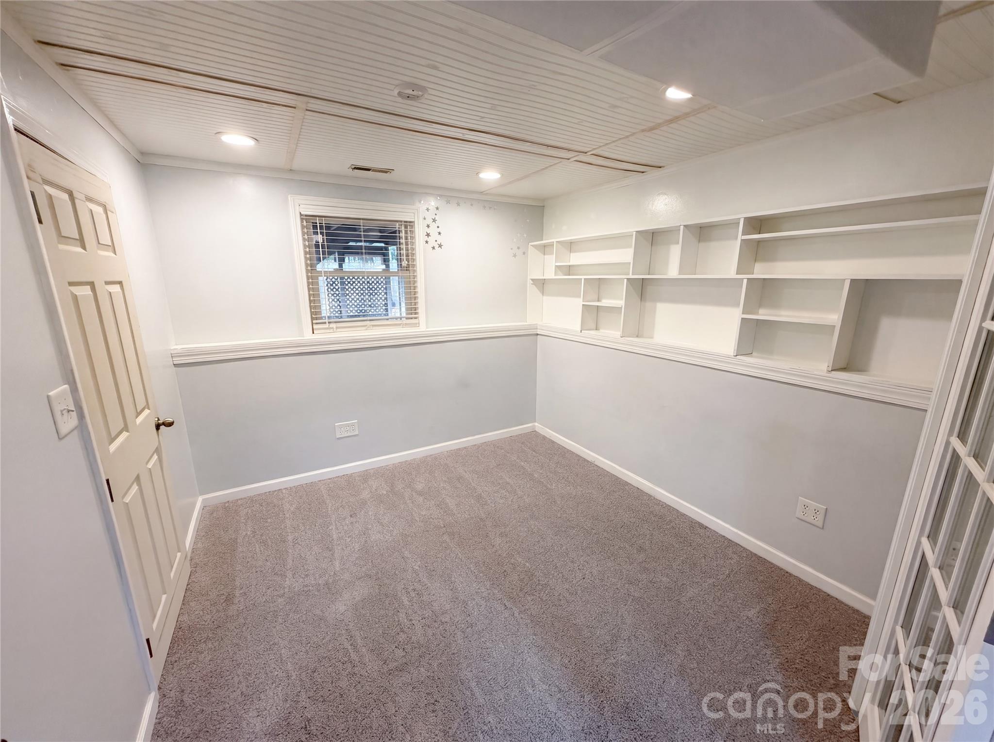 7827 Mallen Drive — Charlotte