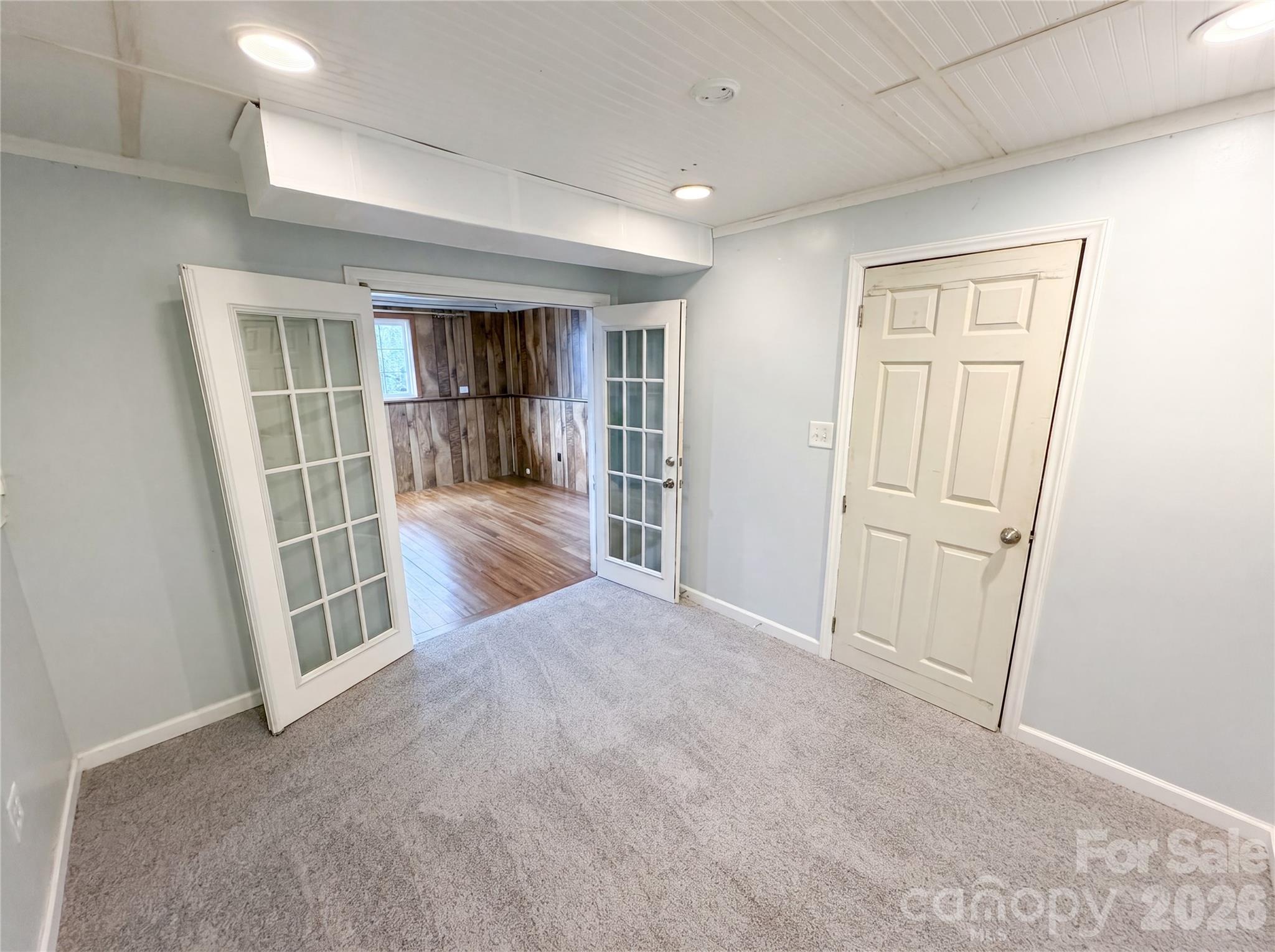 7827 Mallen Drive — Charlotte