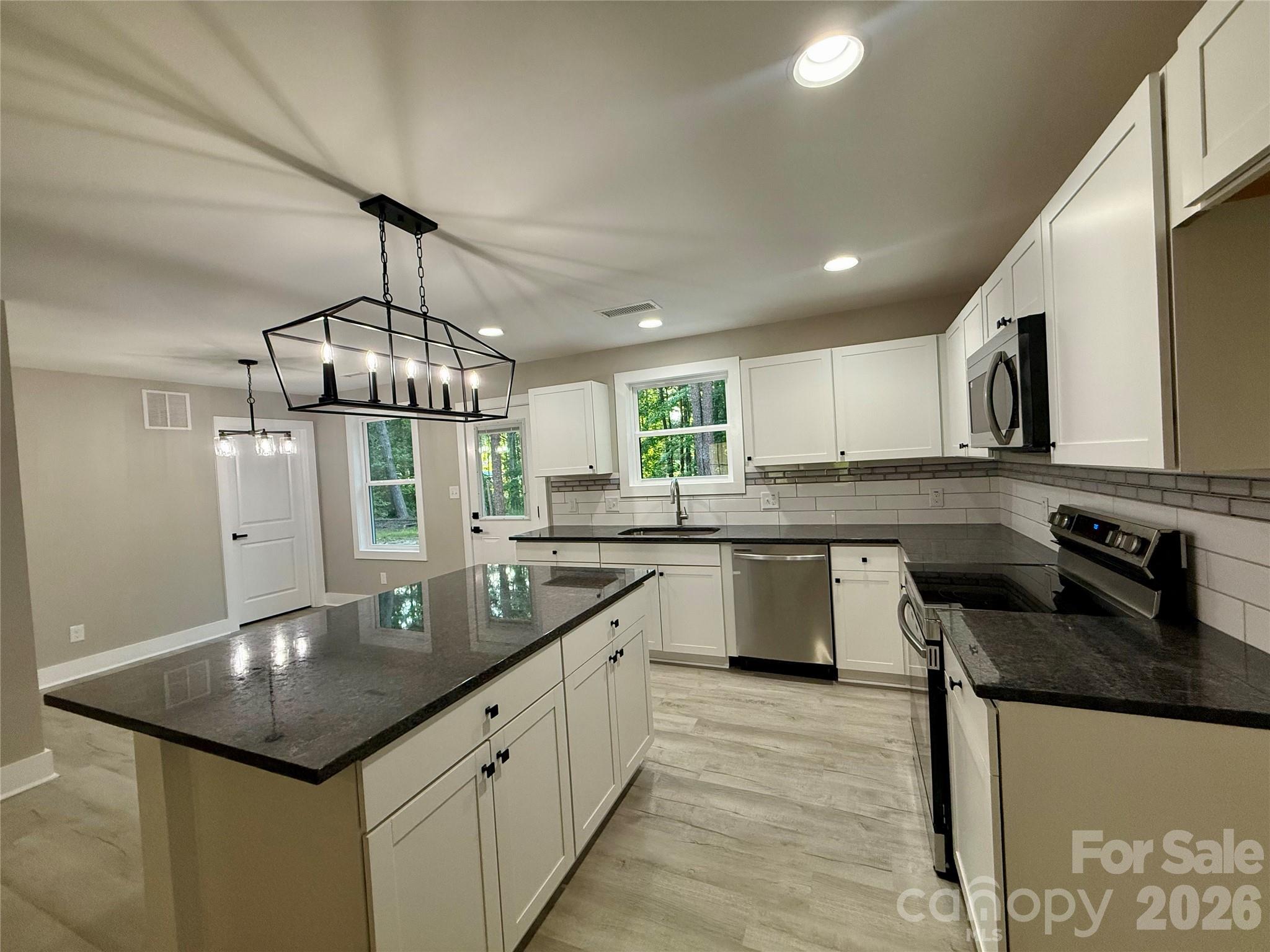 1733 Rollingwood Drive — Kannapolis