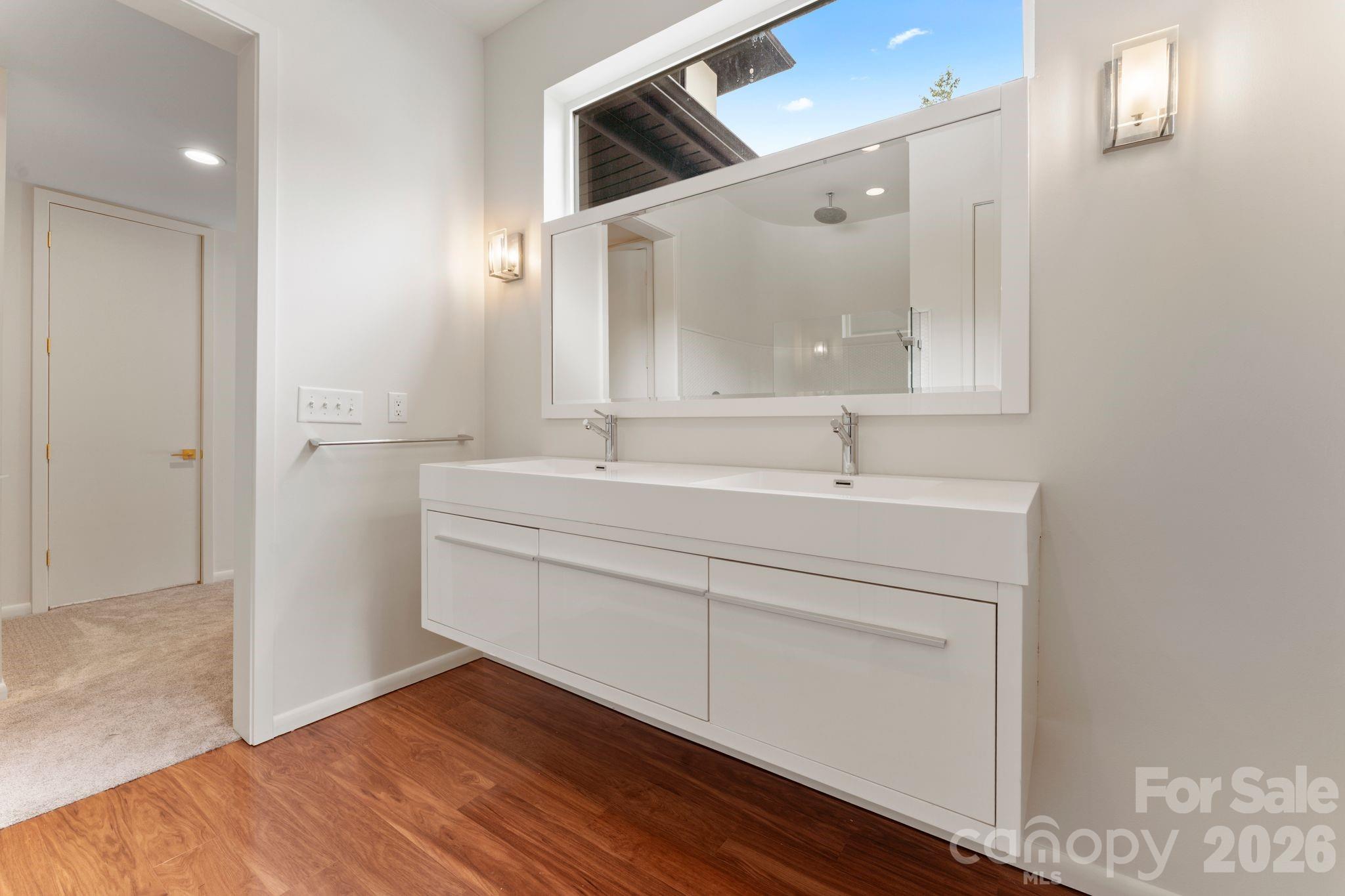 1064 Greylyn Drive — Matthews