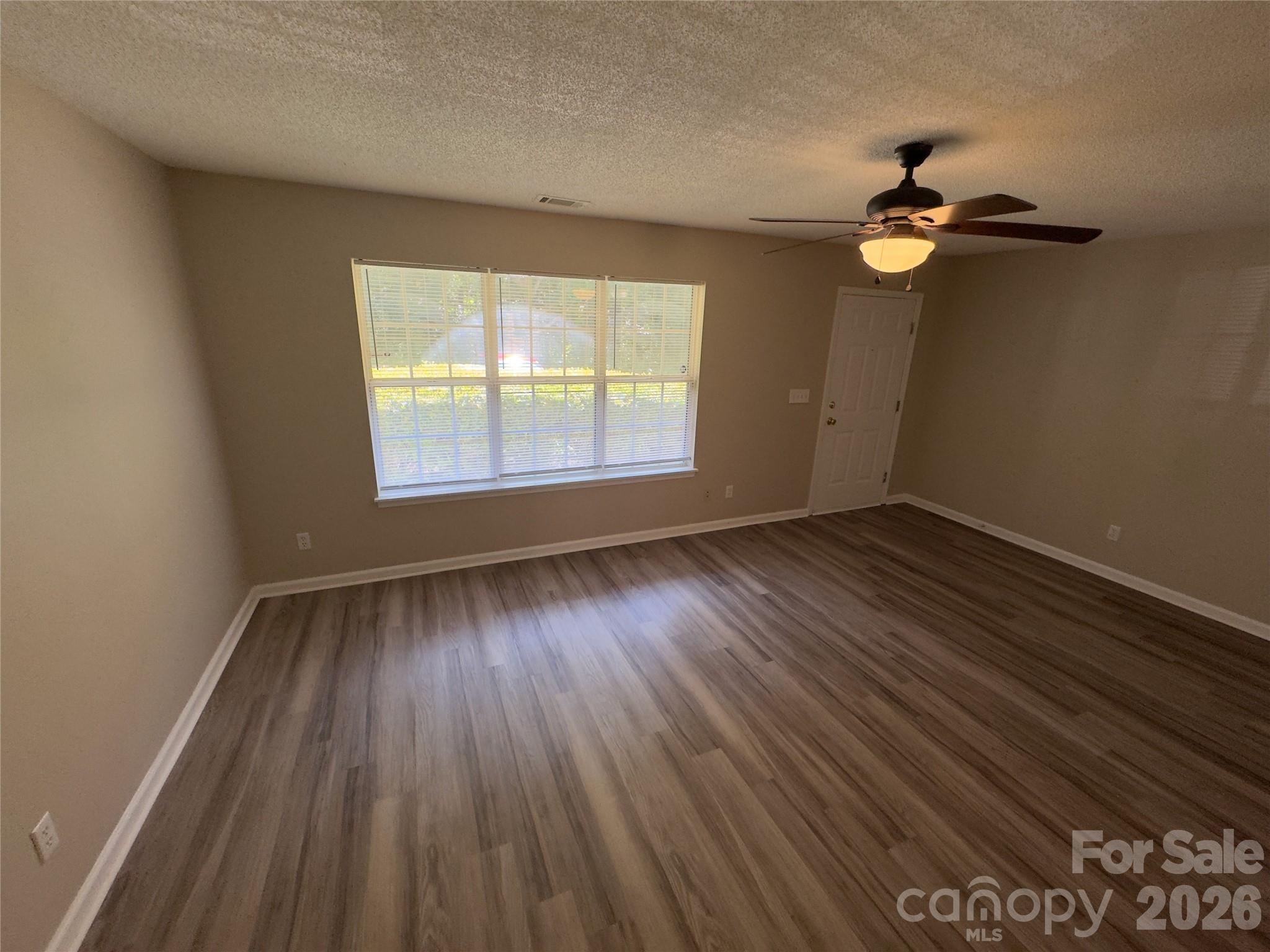 3103 Summercroft Lane — Charlotte