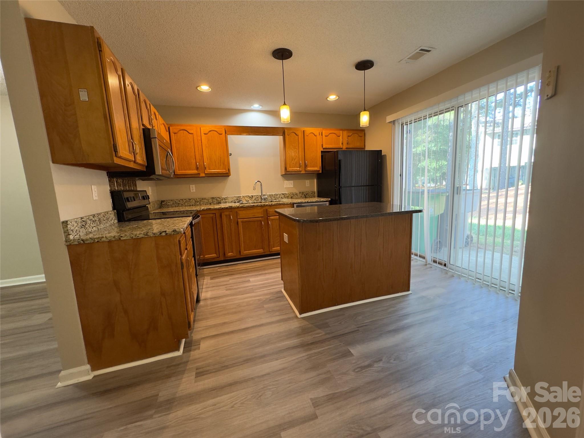 3103 Summercroft Lane — Charlotte