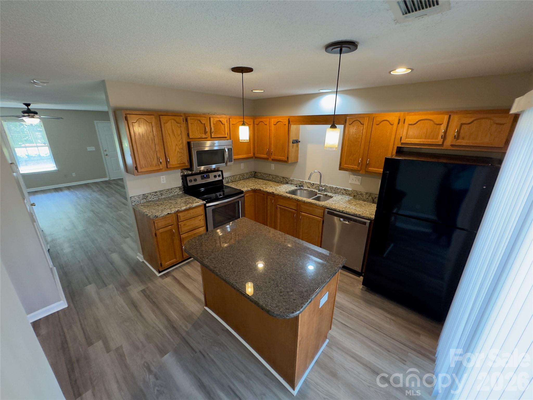3103 Summercroft Lane — Charlotte