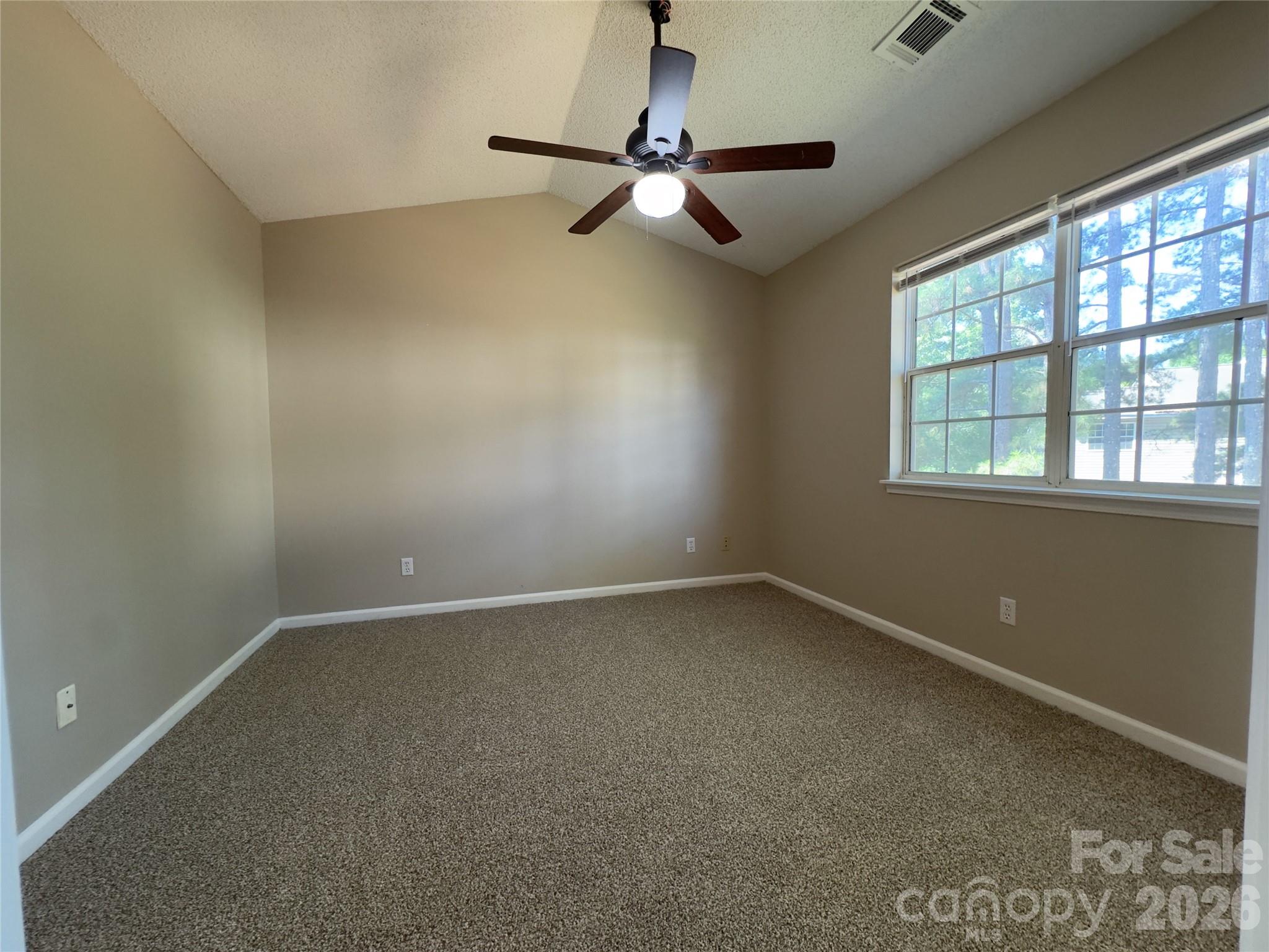 3103 Summercroft Lane — Charlotte