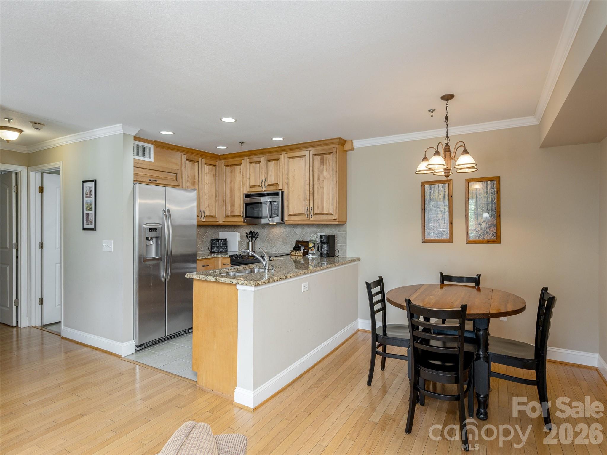 208 Bowling Park Road #208 — Asheville