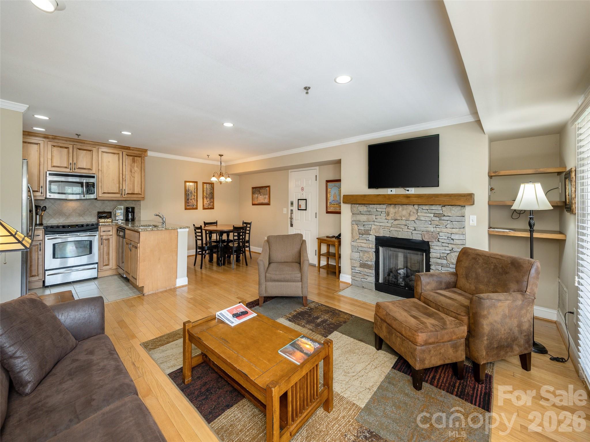 208 Bowling Park Road #208 — Asheville