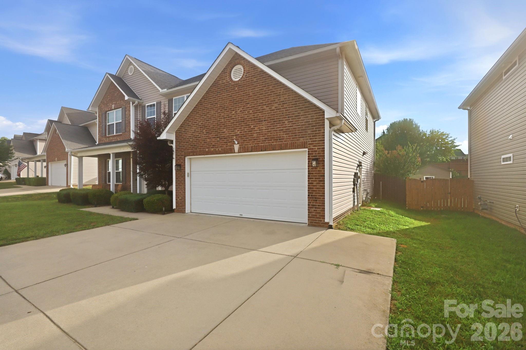 197 Roanoke Road — Fletcher