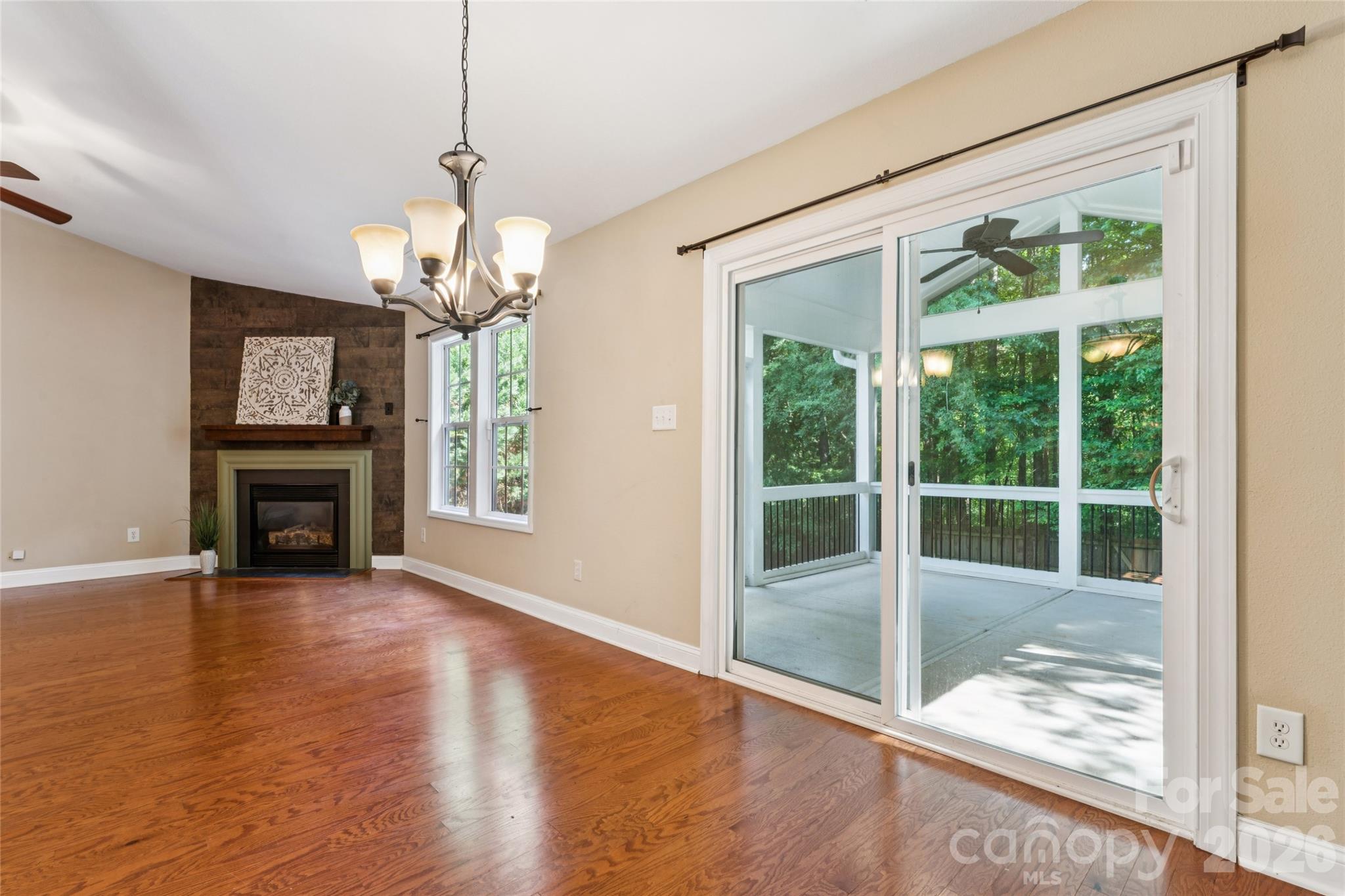 1826 Wilburn Park Lane NW — Charlotte