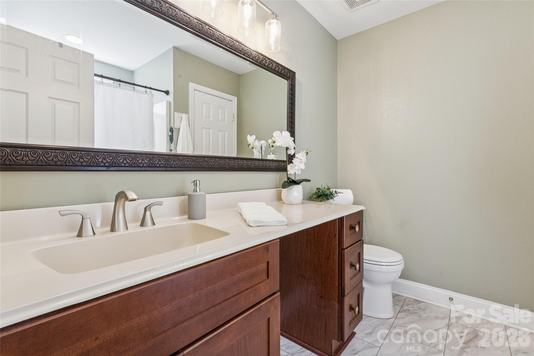 1826 Wilburn Park Lane NW — Charlotte
