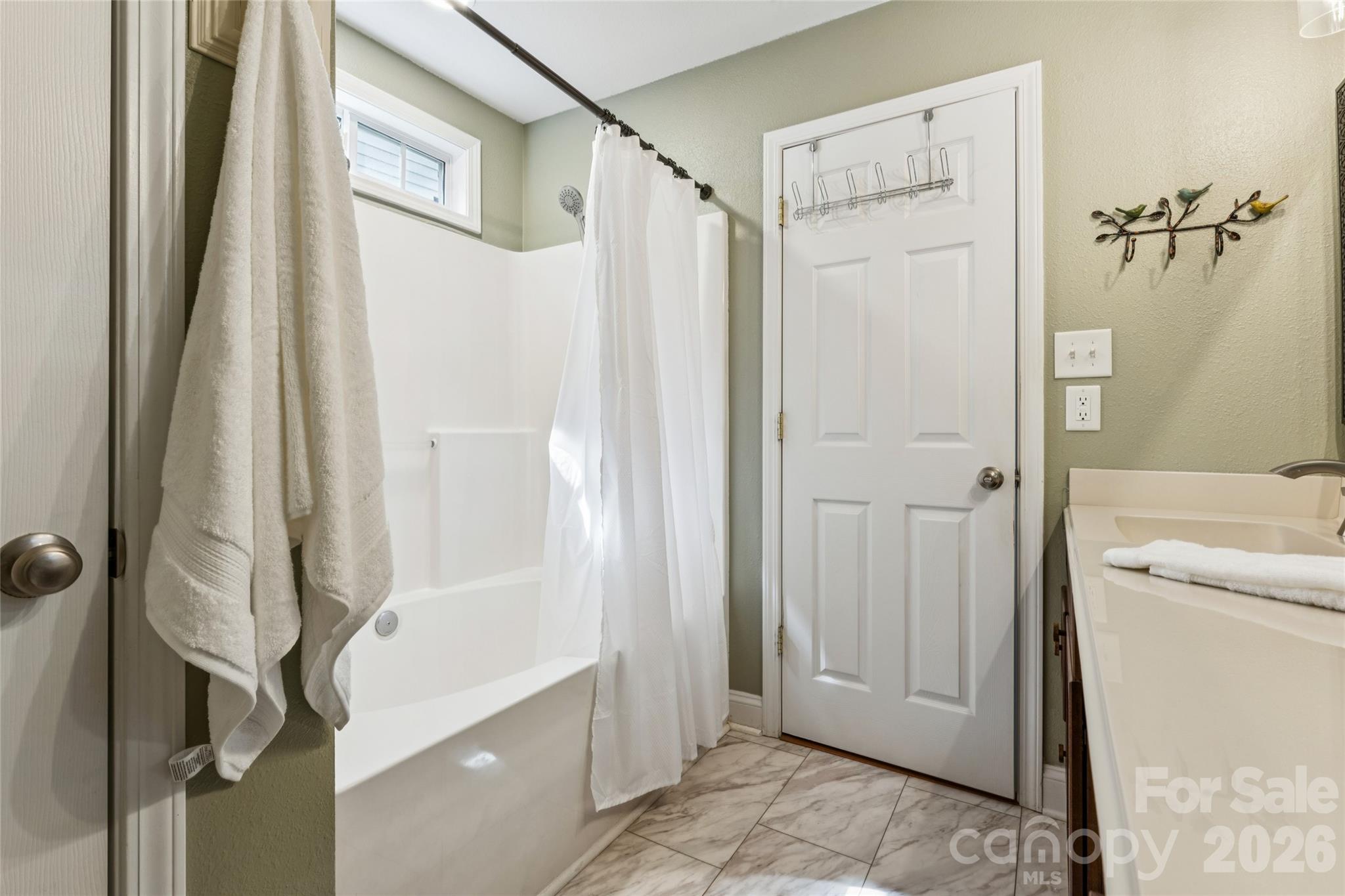 1826 Wilburn Park Lane NW — Charlotte