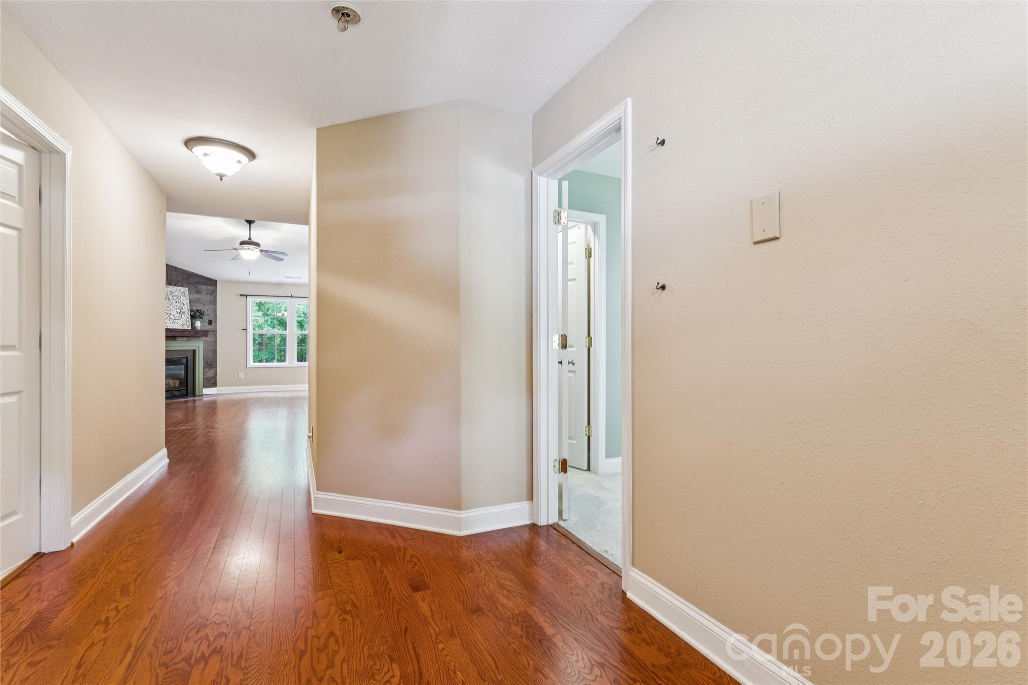 1826 Wilburn Park Lane NW — Charlotte