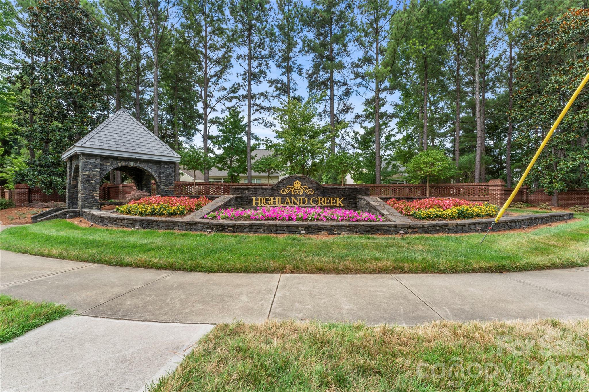 1826 Wilburn Park Lane NW — Charlotte