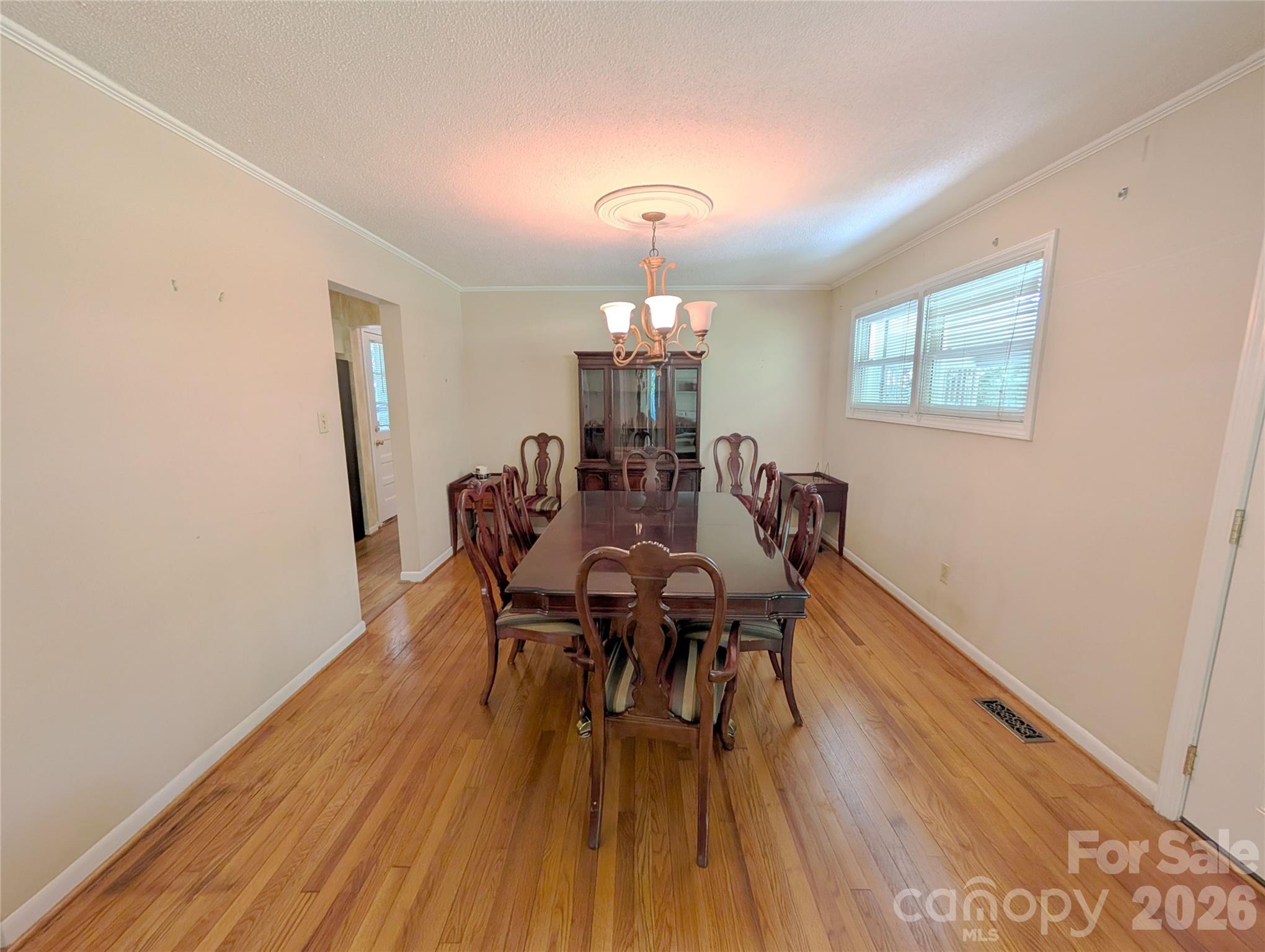 2 Lynwood Circle — York