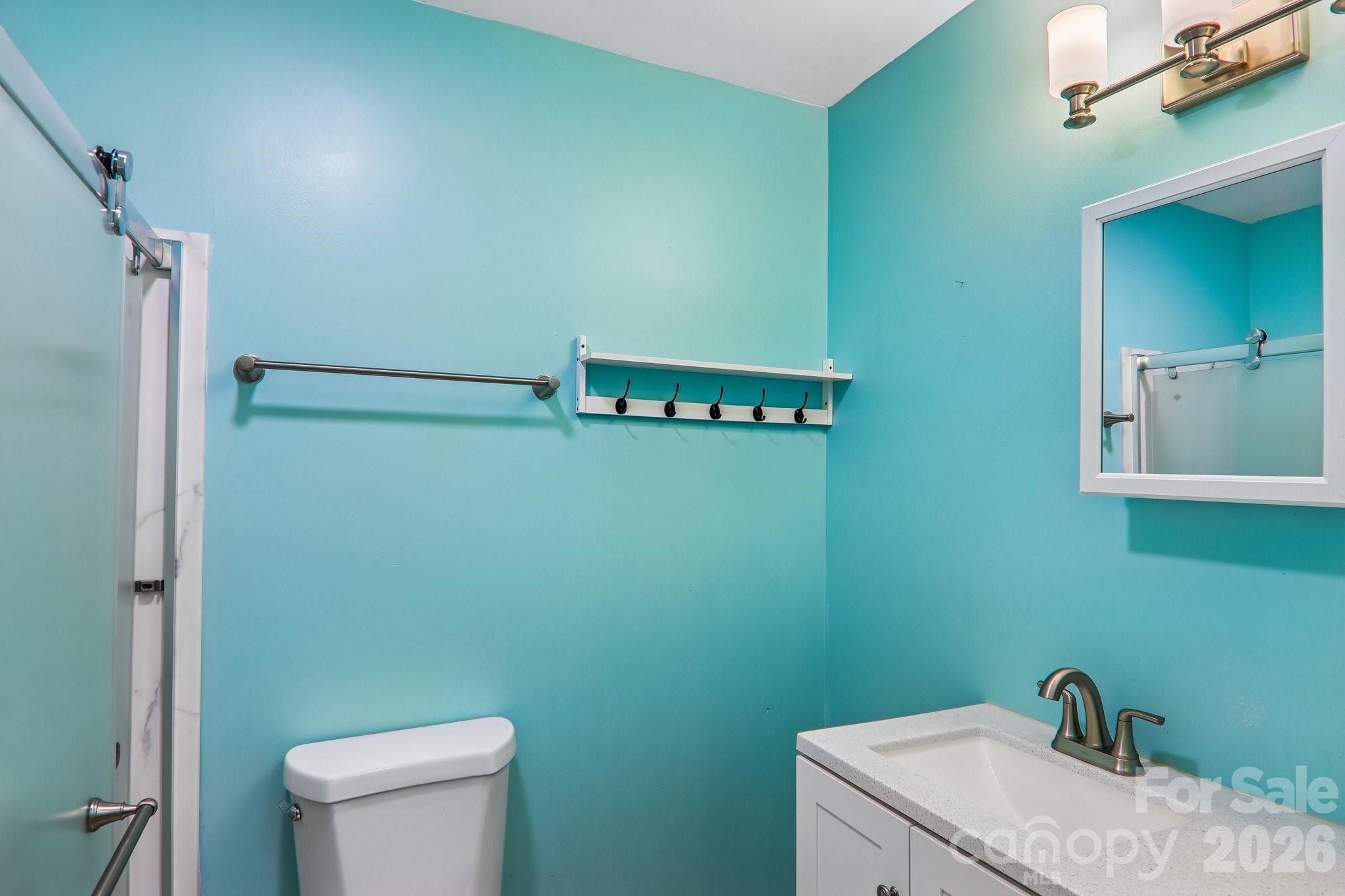 1153 Airport Road — Flat Rock