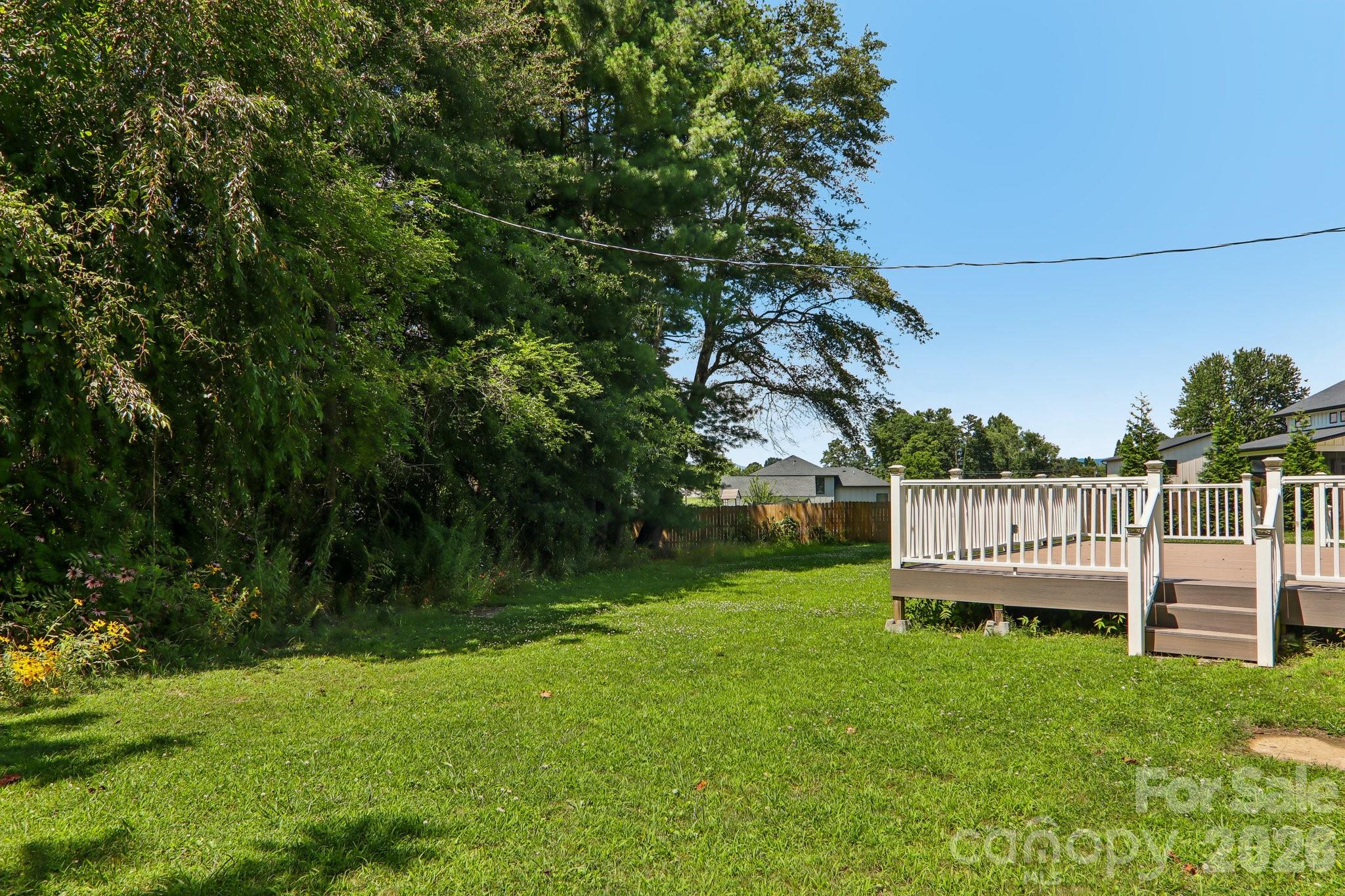 1153 Airport Road — Flat Rock