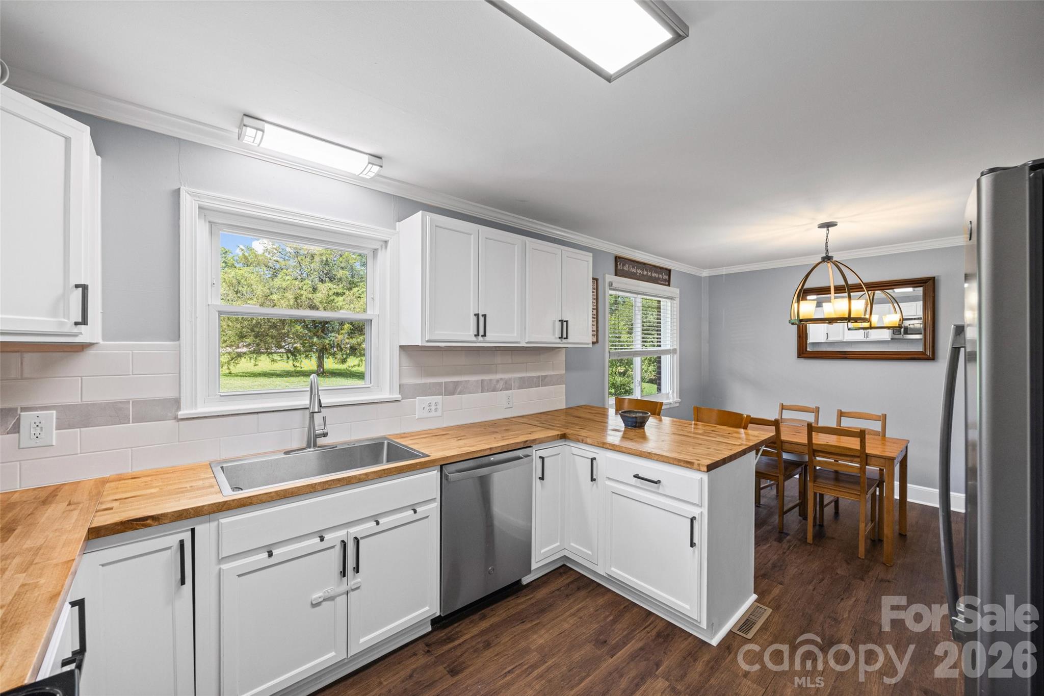 1411 Oakdale Road — Rock Hill