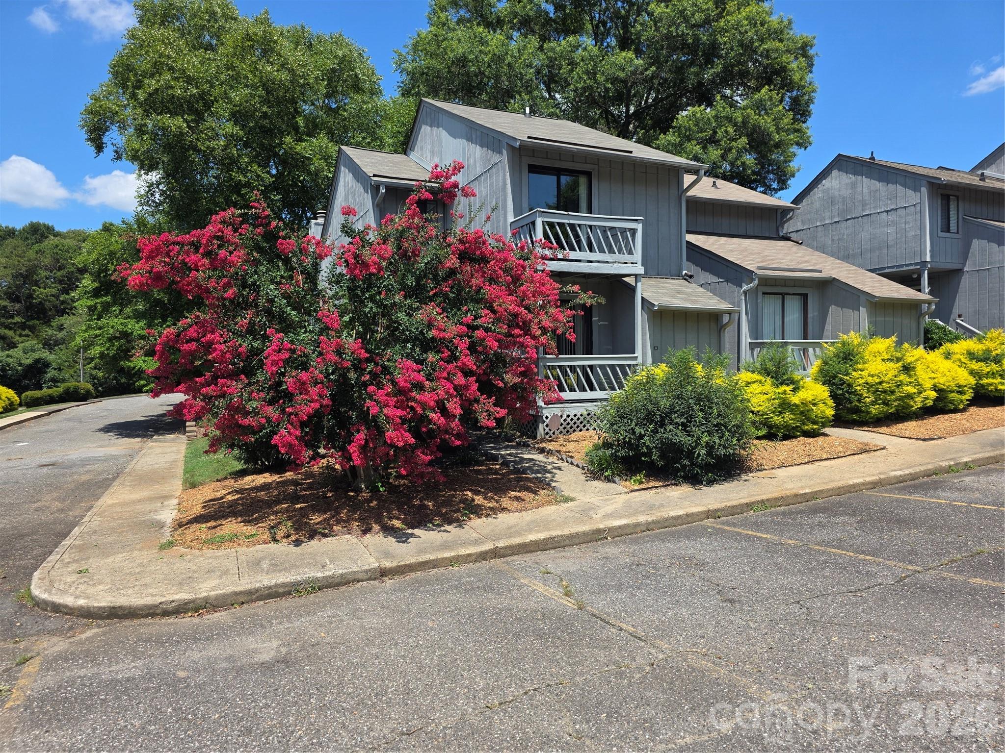 100 Willow Run Drive #22 — Gastonia