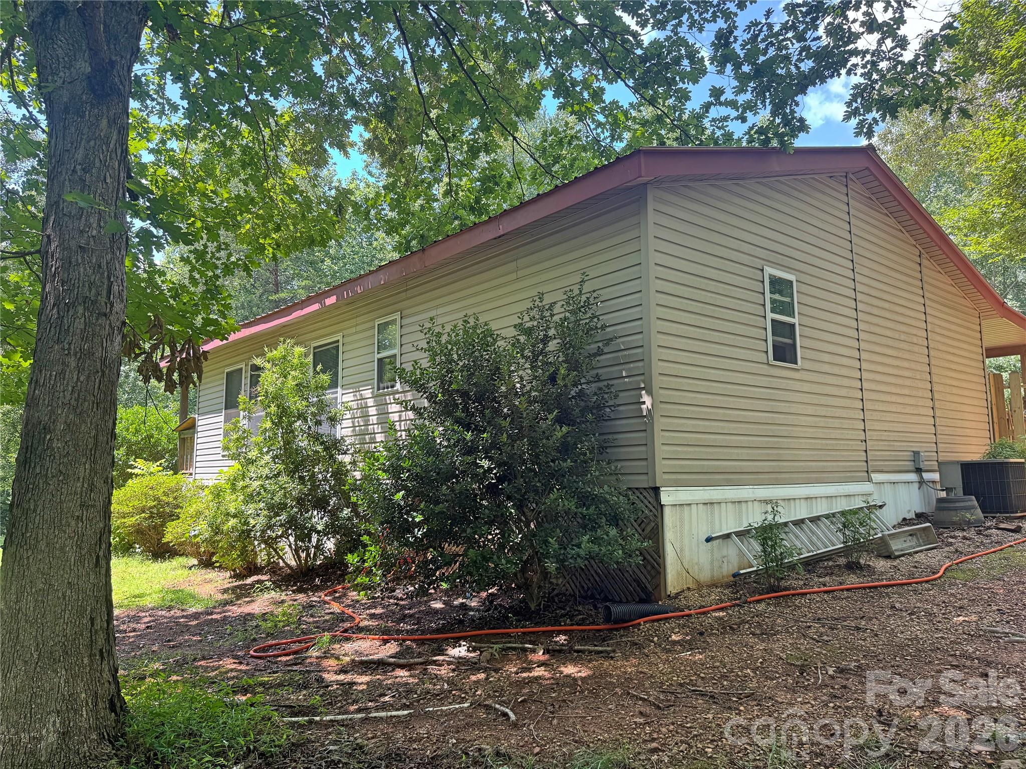 173 Croom Hollow Drive — Nebo