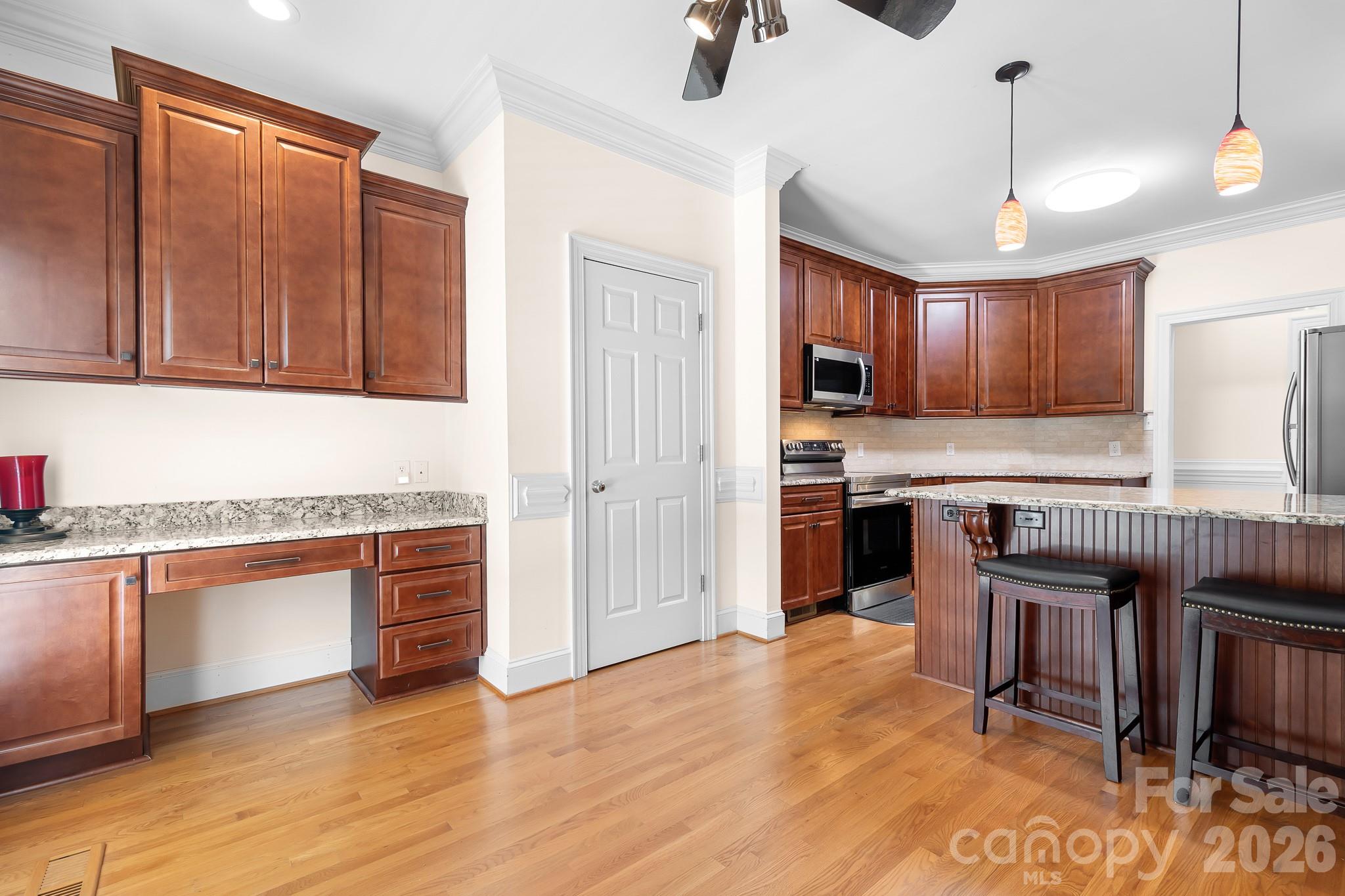 135 Pinecroft Court — Troutman