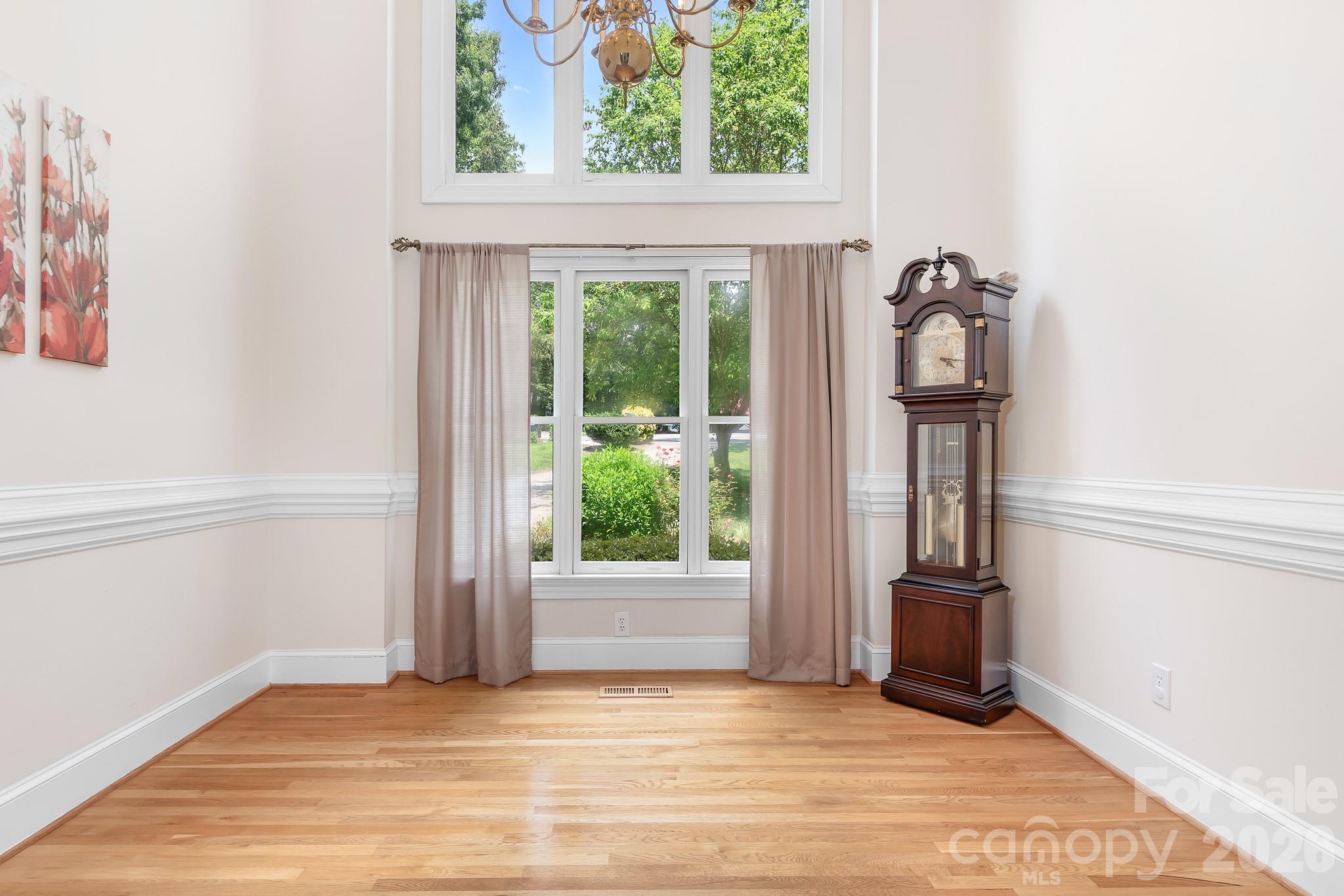 135 Pinecroft Court — Troutman