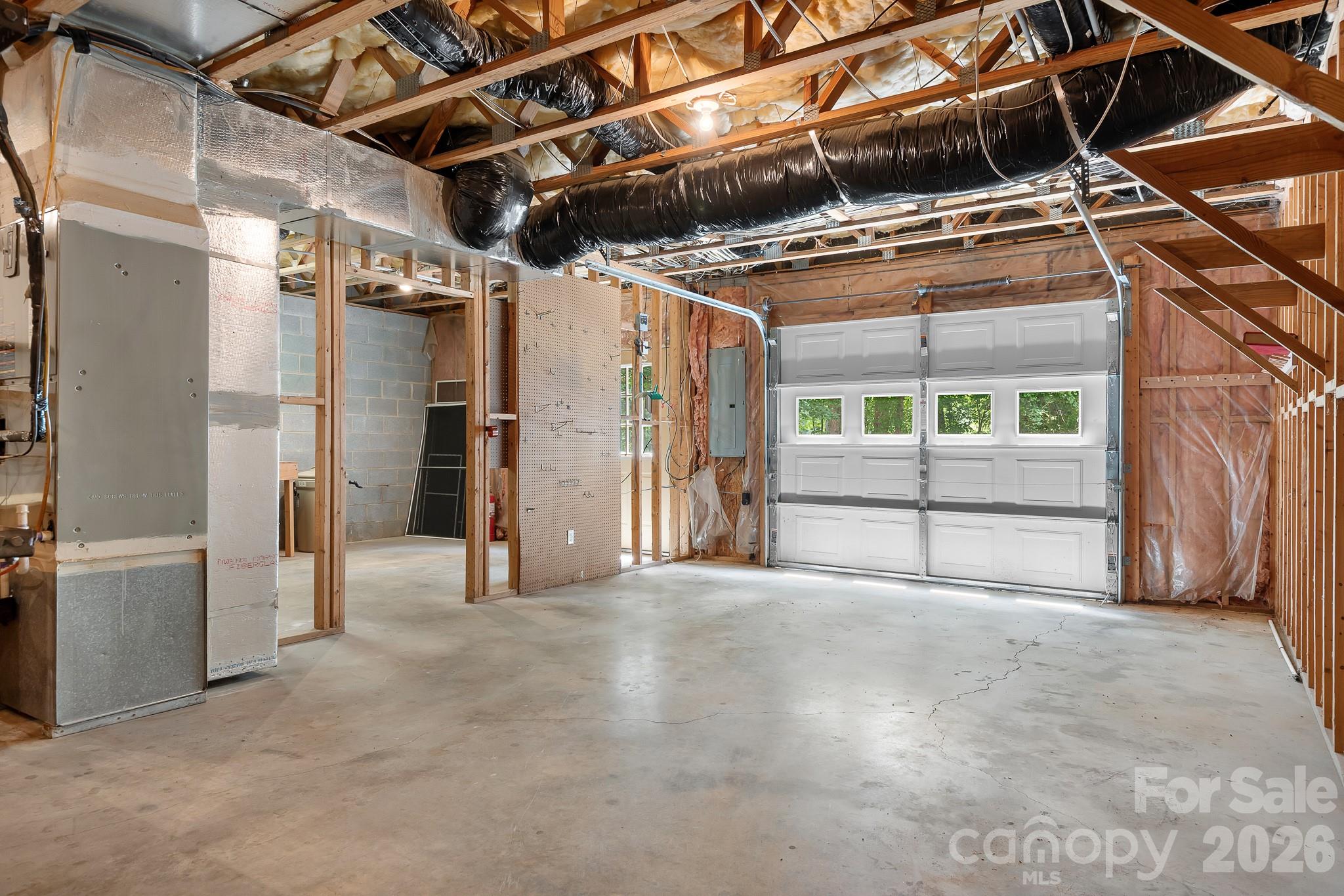 135 Pinecroft Court — Troutman