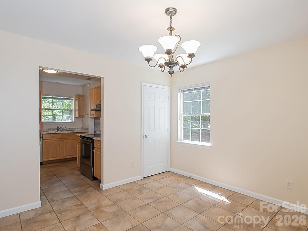 17 Pinecrest Drive — Asheville