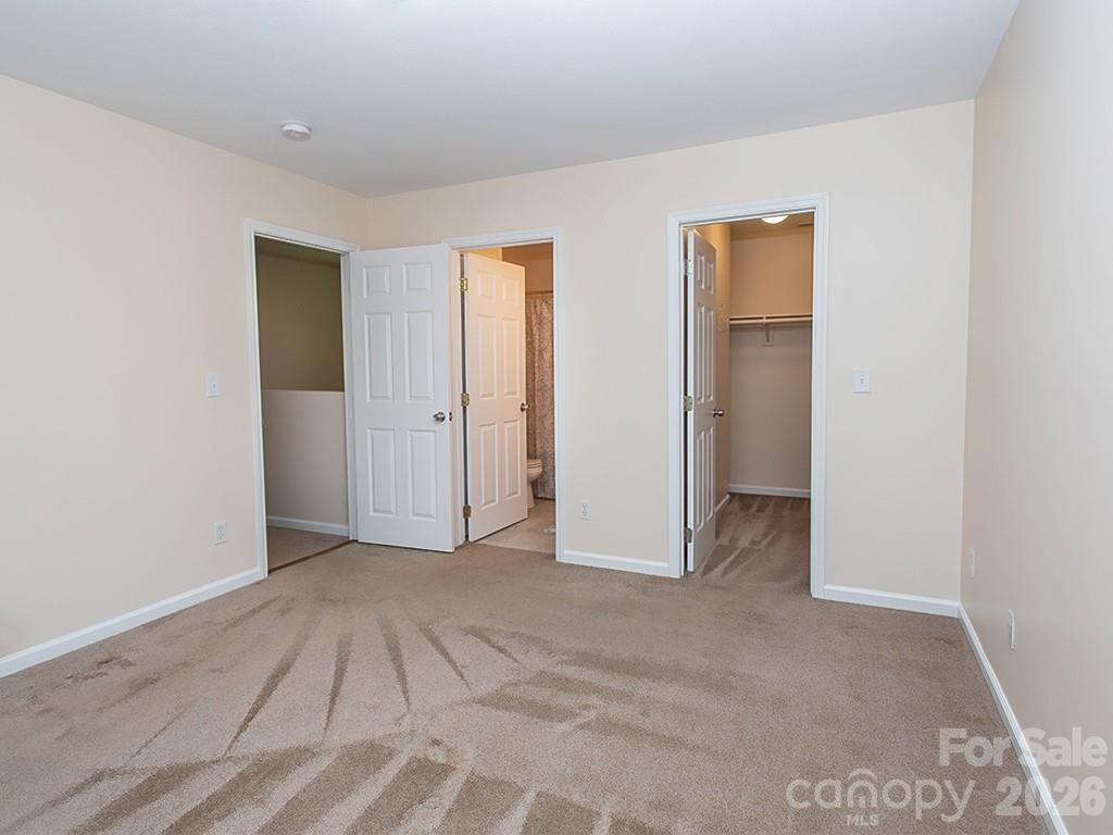 17 Pinecrest Drive — Asheville