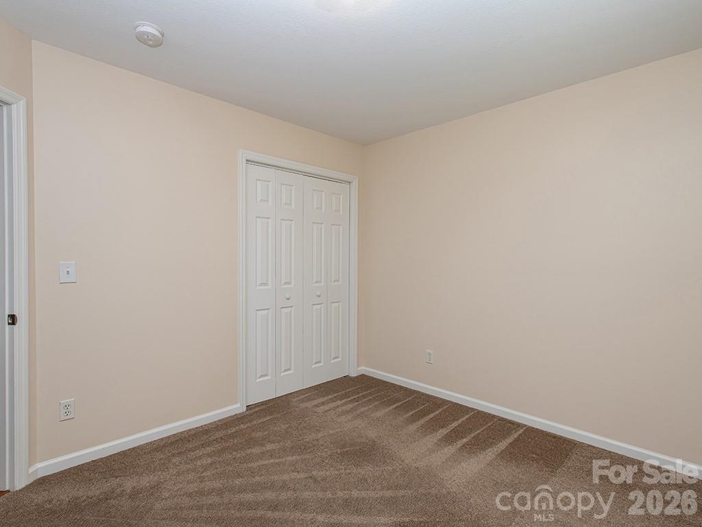 17 Pinecrest Drive — Asheville