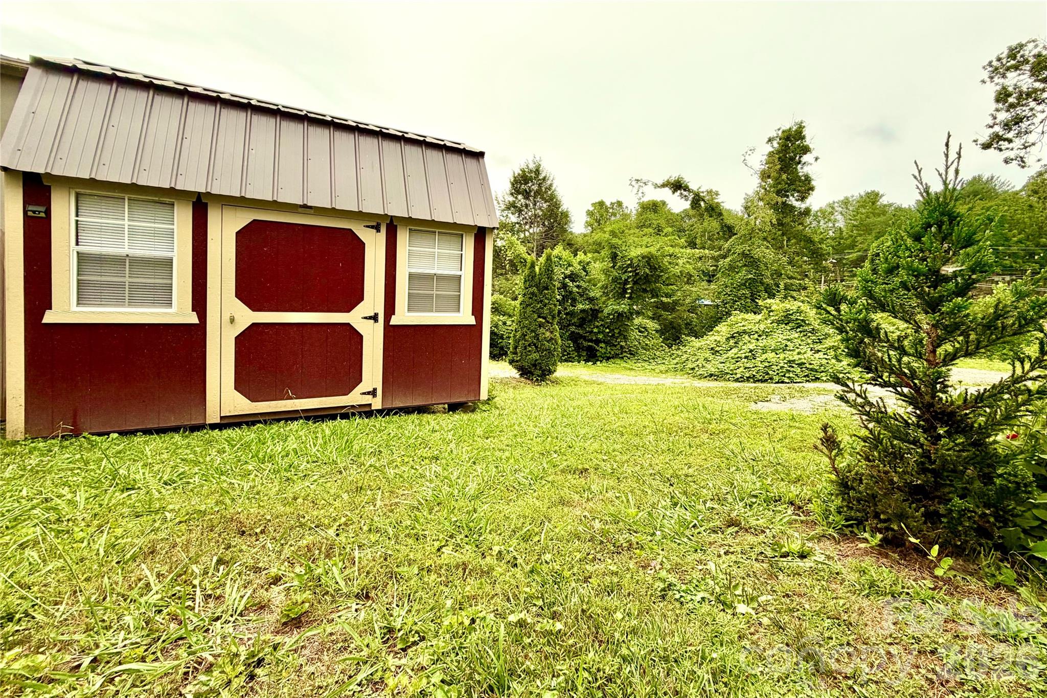 14 Laurel Loop — Asheville