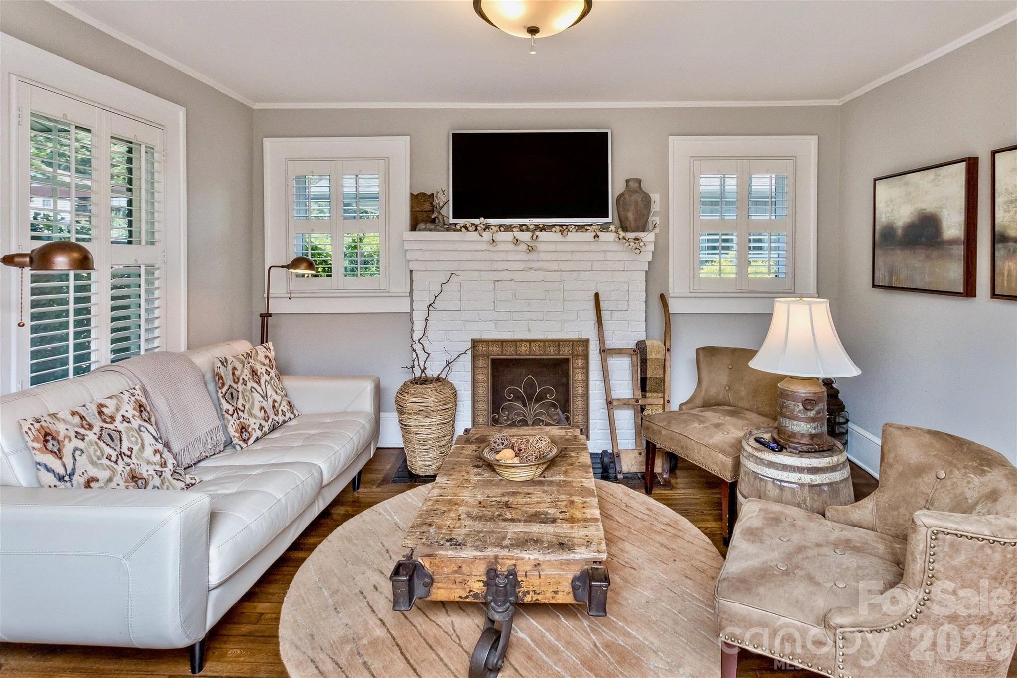 14 Laurel Loop — Asheville