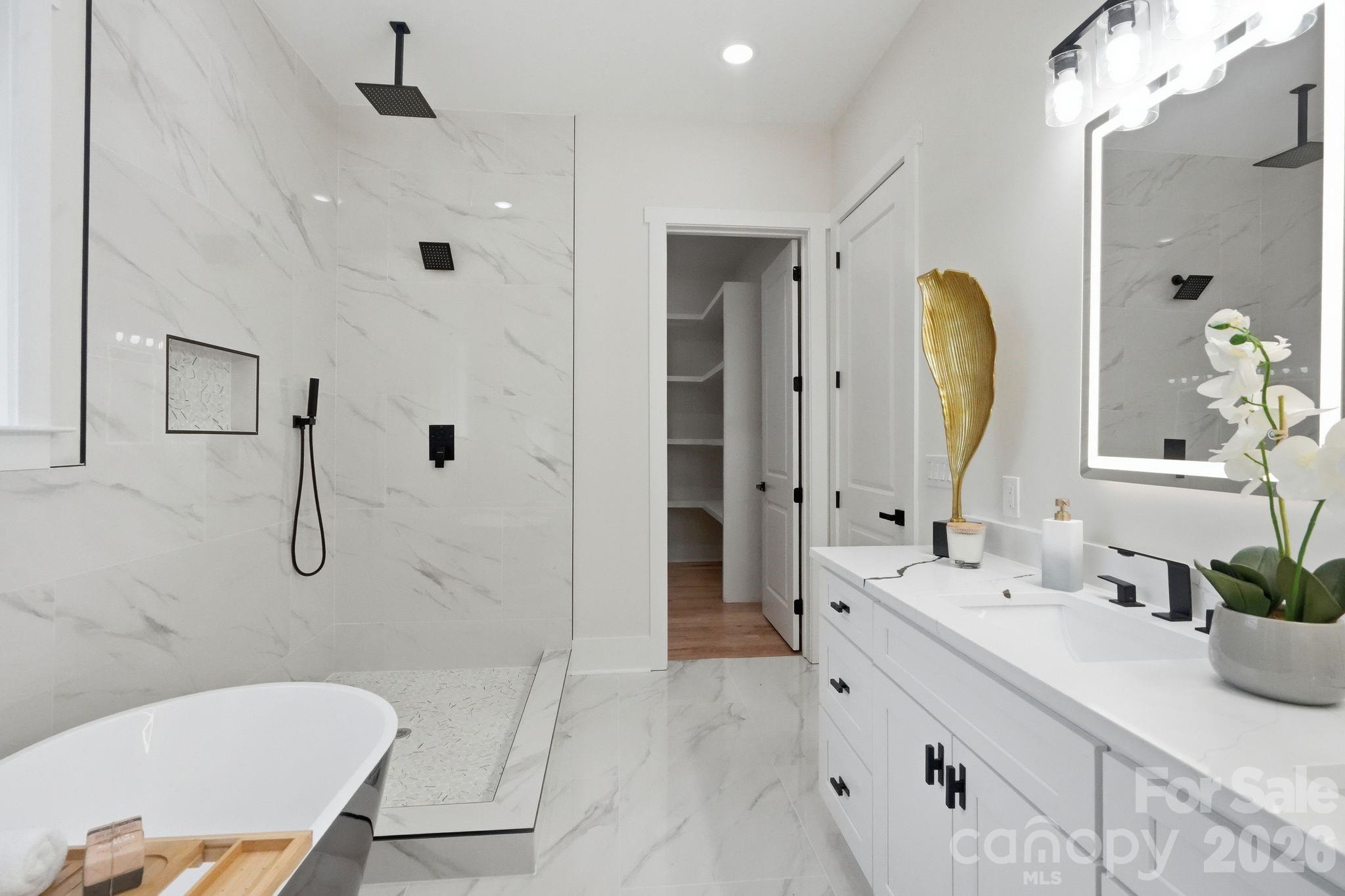 1106 Brookhurst Drive — Charlotte