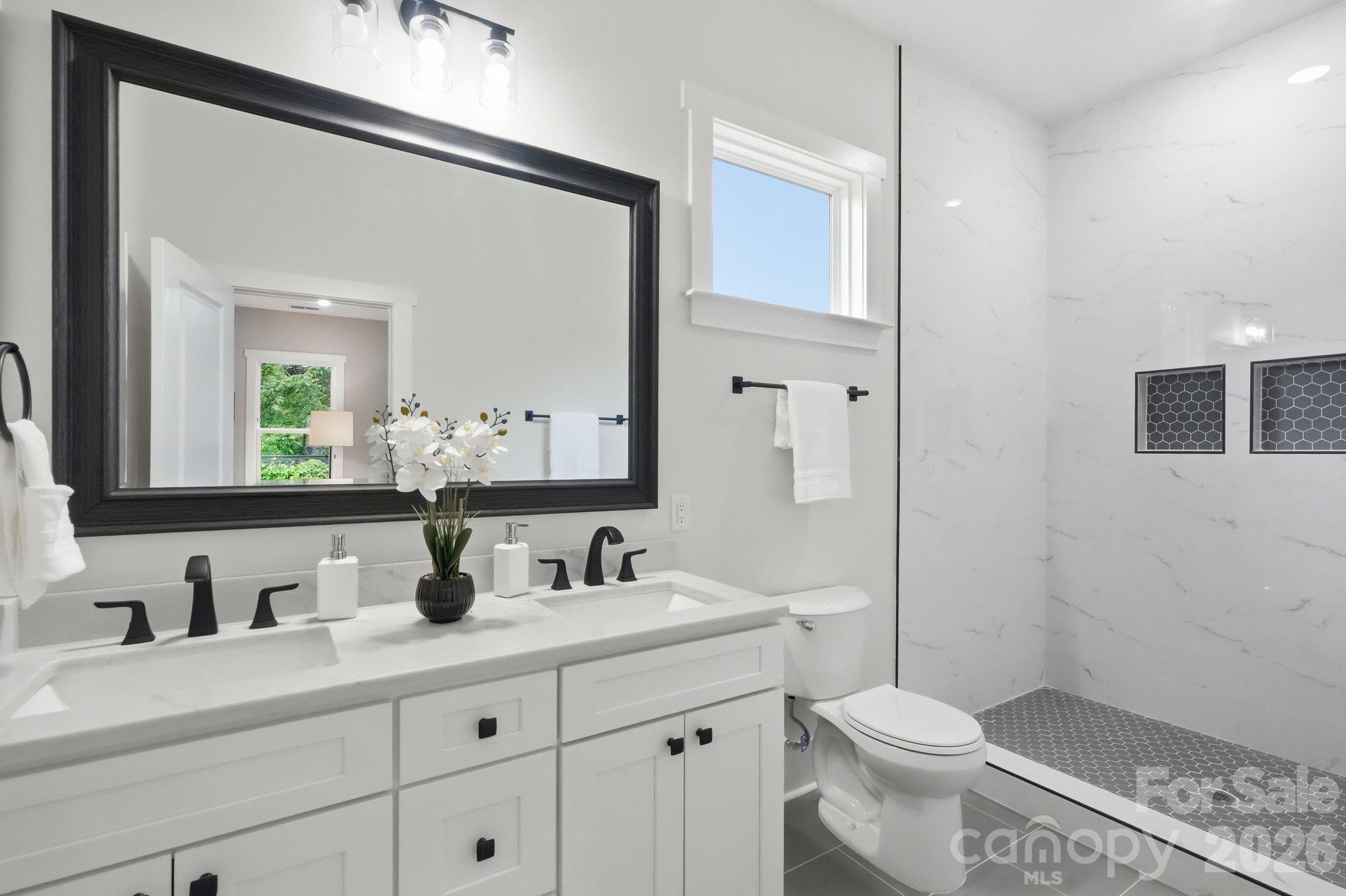 1106 Brookhurst Drive — Charlotte