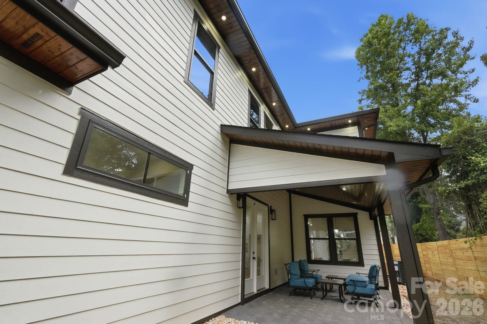 1106 Brookhurst Drive — Charlotte