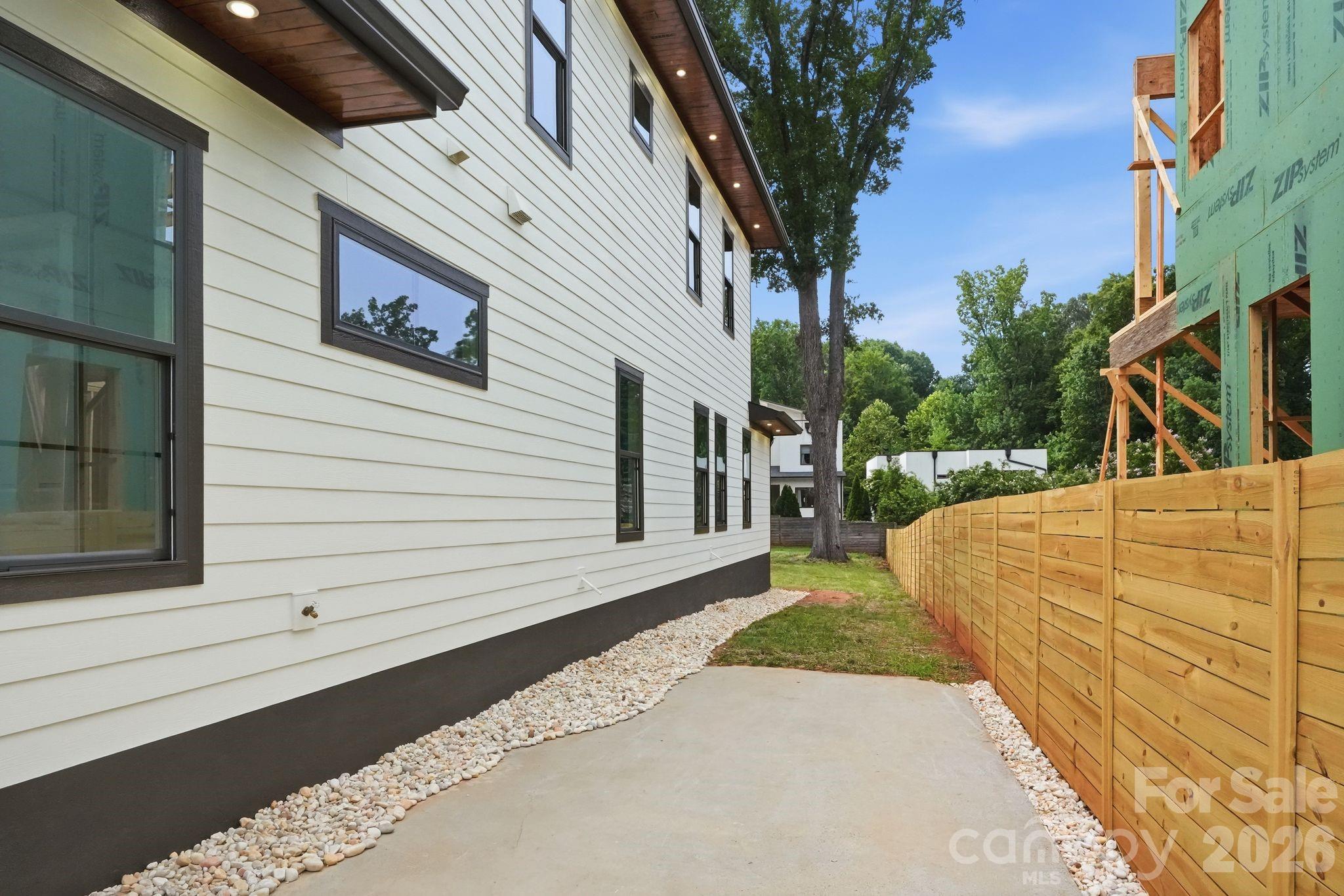1106 Brookhurst Drive — Charlotte
