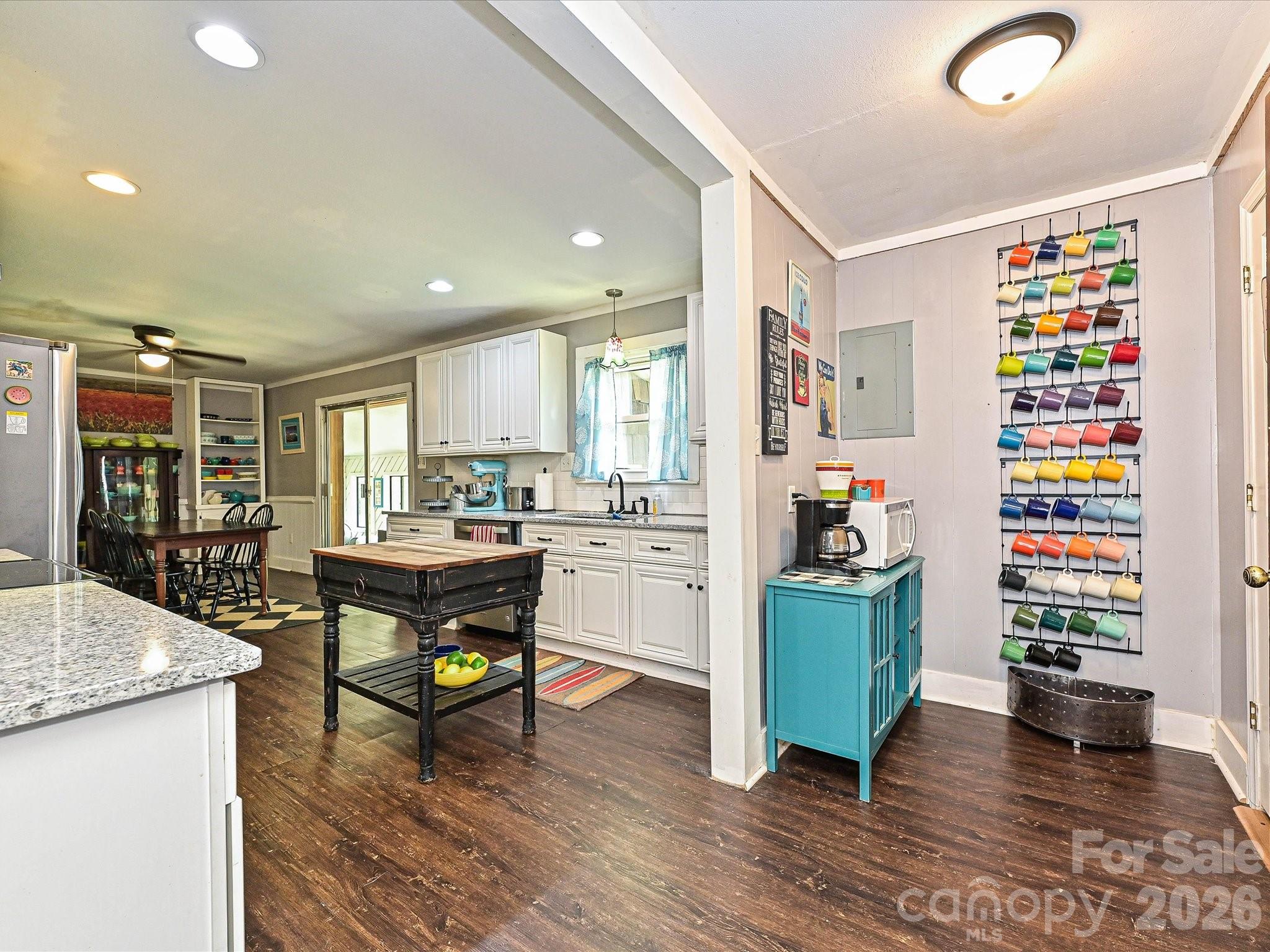 3501 Parkwood School Road — Monroe