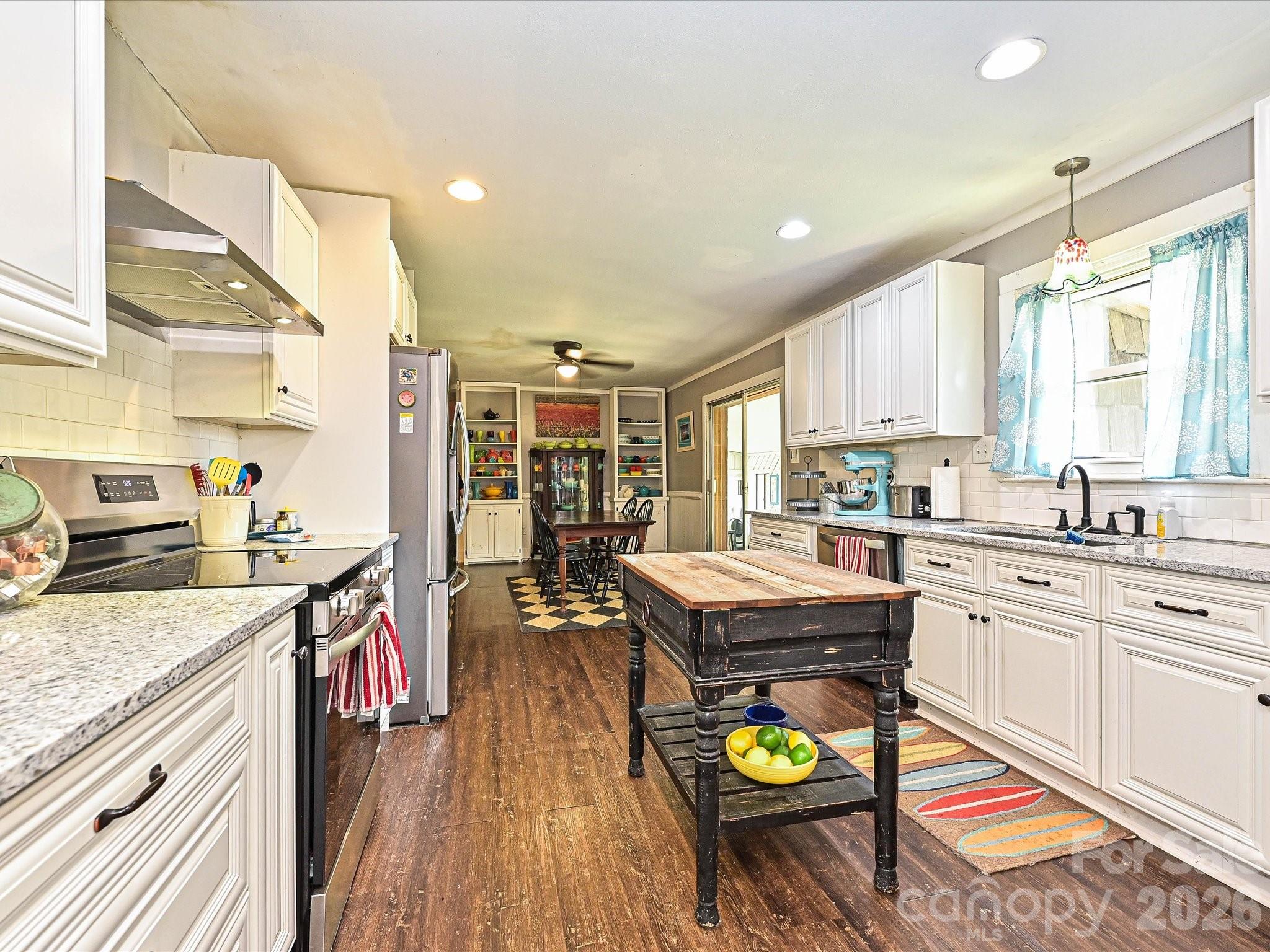 3501 Parkwood School Road — Monroe