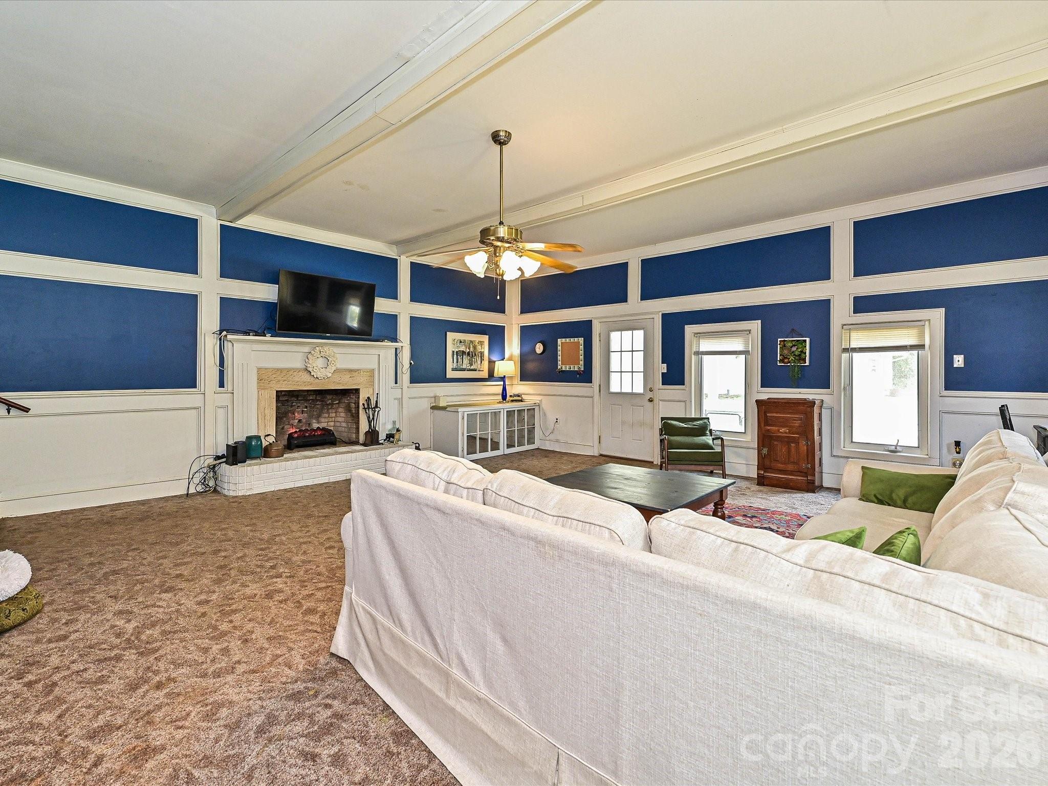 3501 Parkwood School Road — Monroe