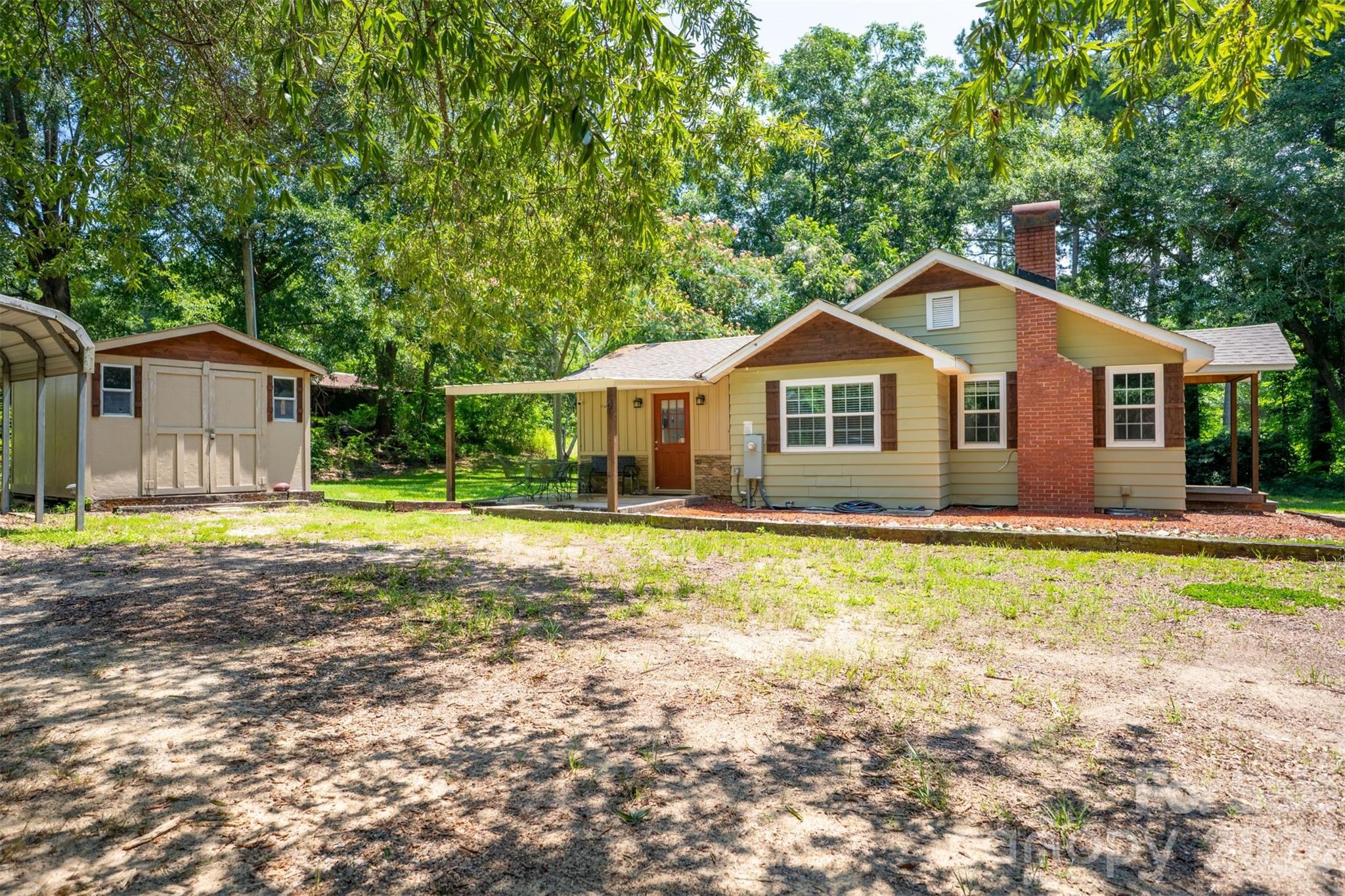 7193 Kershaw Camden Highway — Kershaw