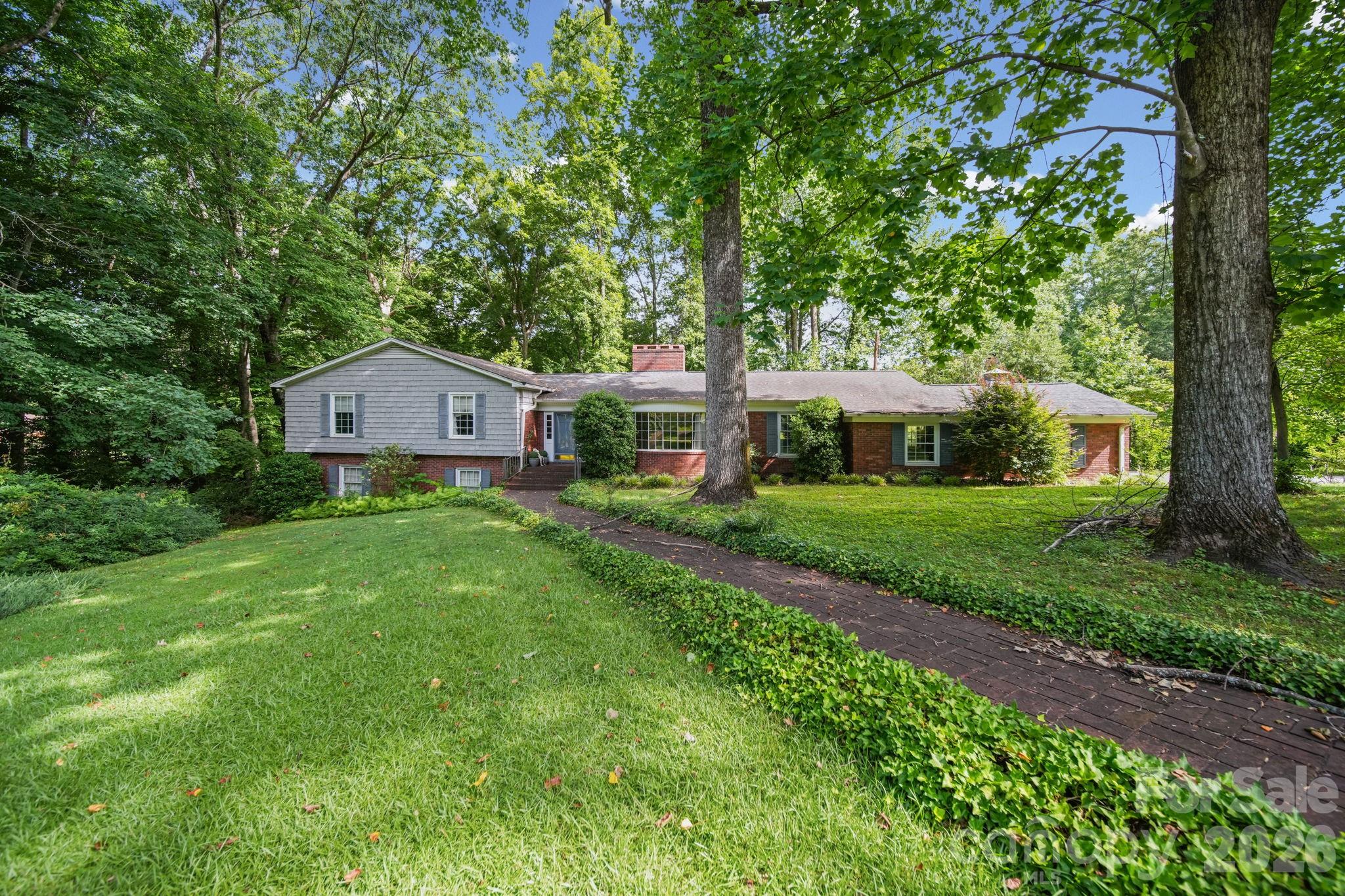 124 Fernwood Drive — Gaffney