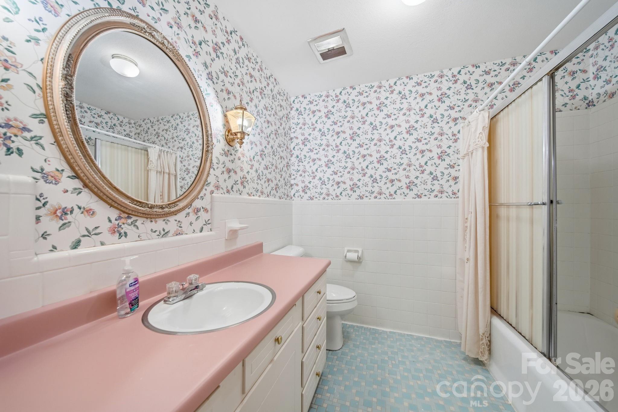 124 Fernwood Drive — Gaffney